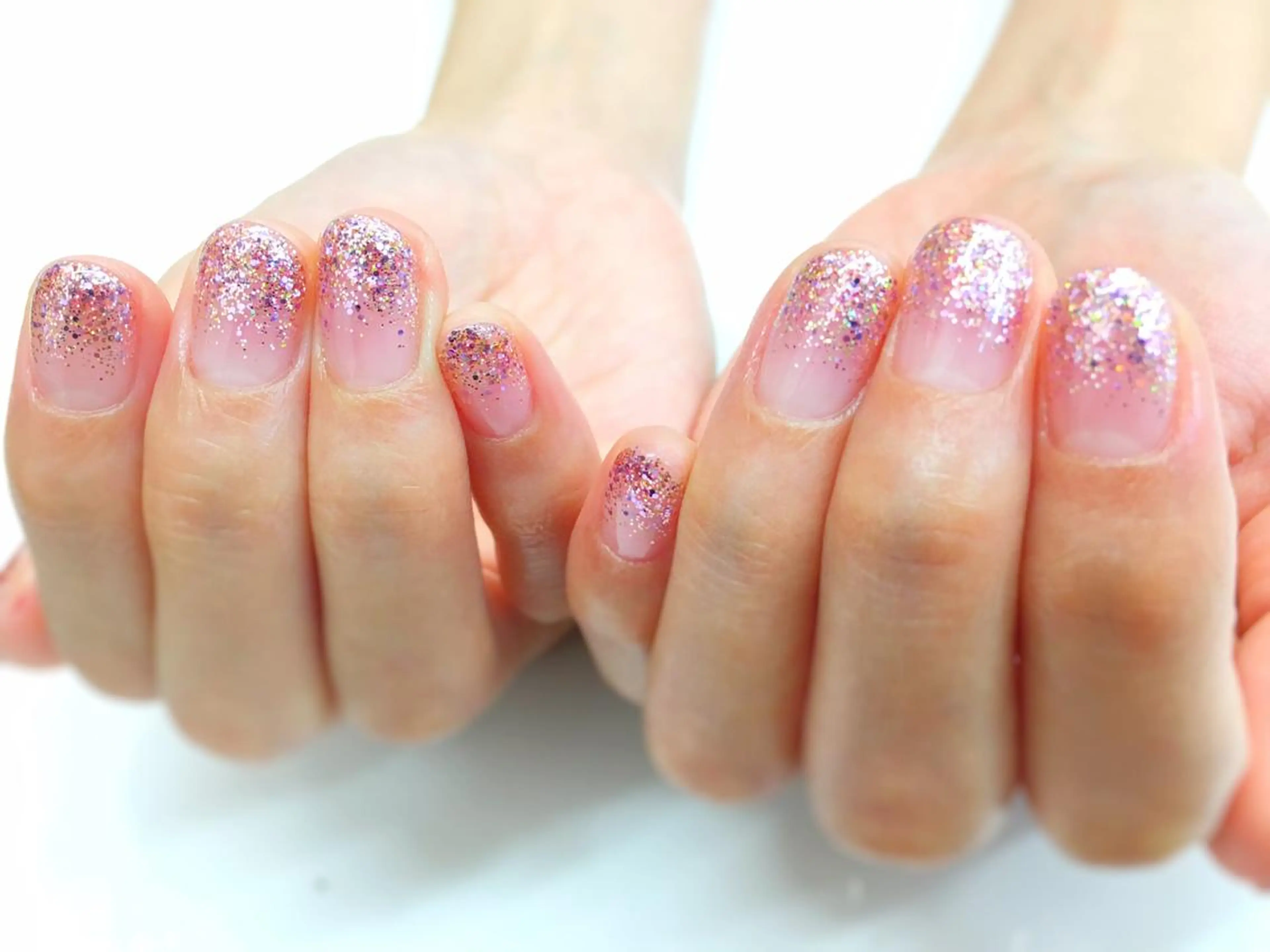 ネイル ラメ(グリッター) ラメグラデーション NAILSALON RuINのネイルデザイン