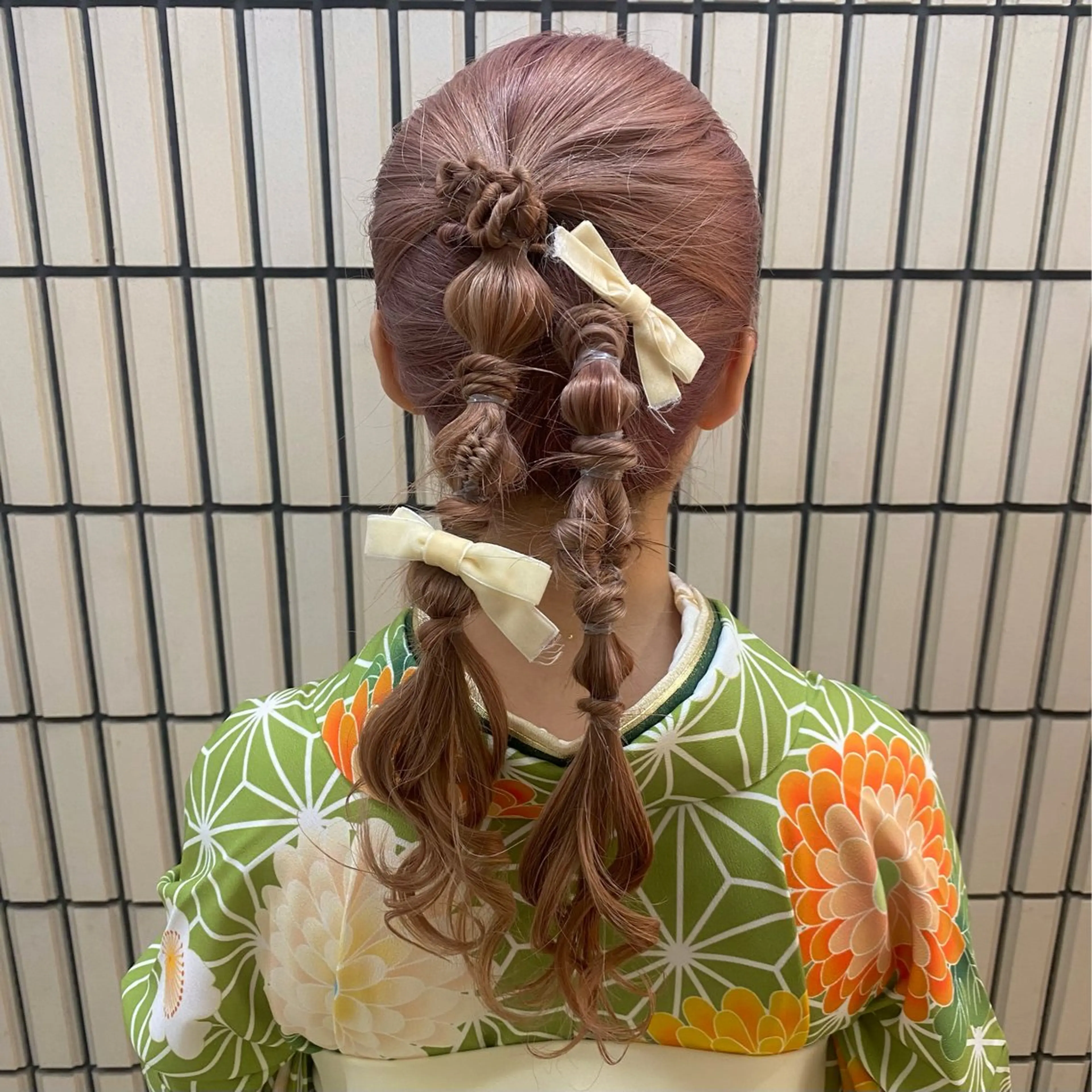 セミロング 🍀ブリーチ/艶カラ ー🍀 コイケのヘアスタイル