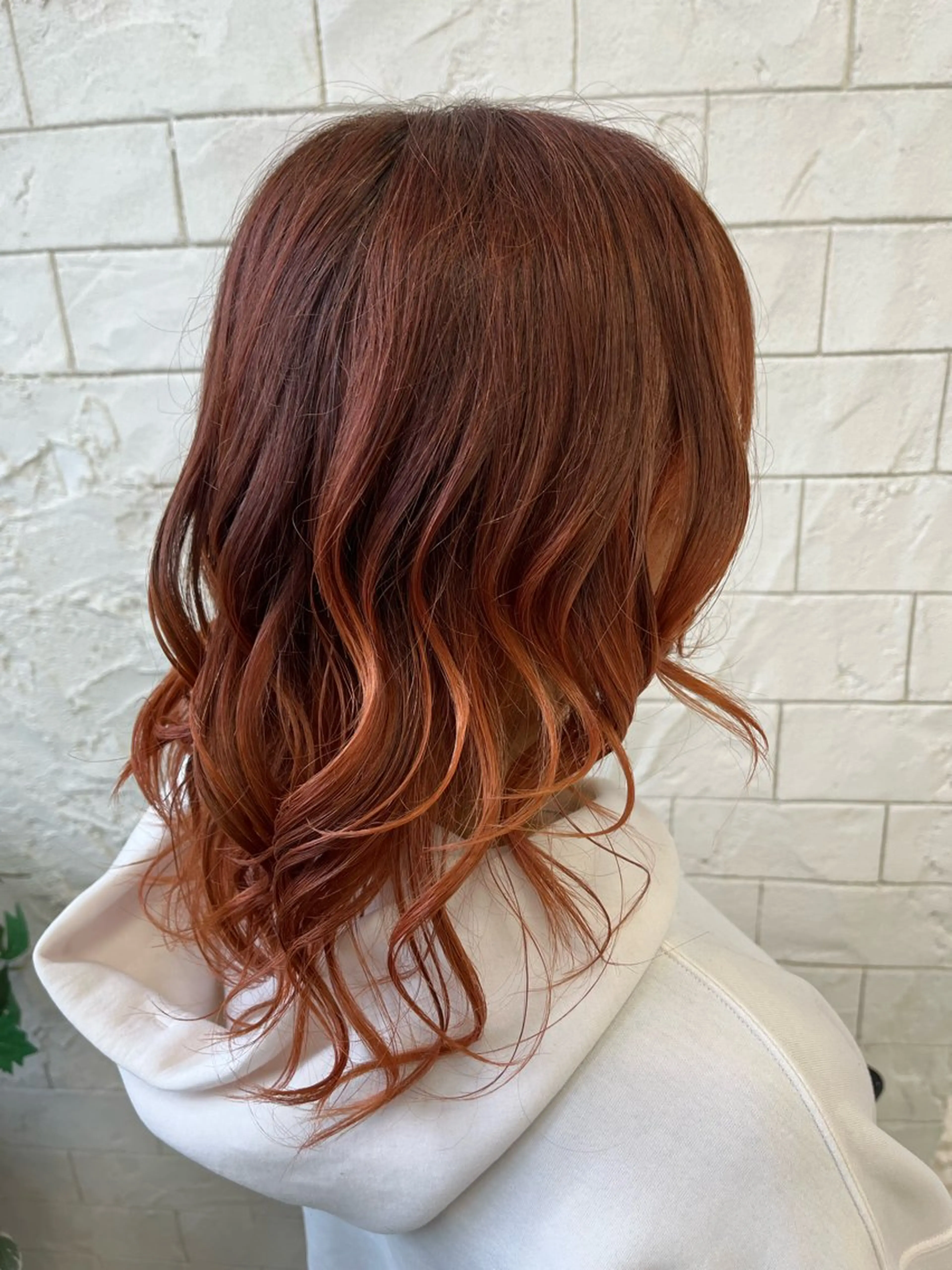 ミディアム カラー グラデーションカラー オレンジ ヘアカラー archange 大井川のヘアスタイル