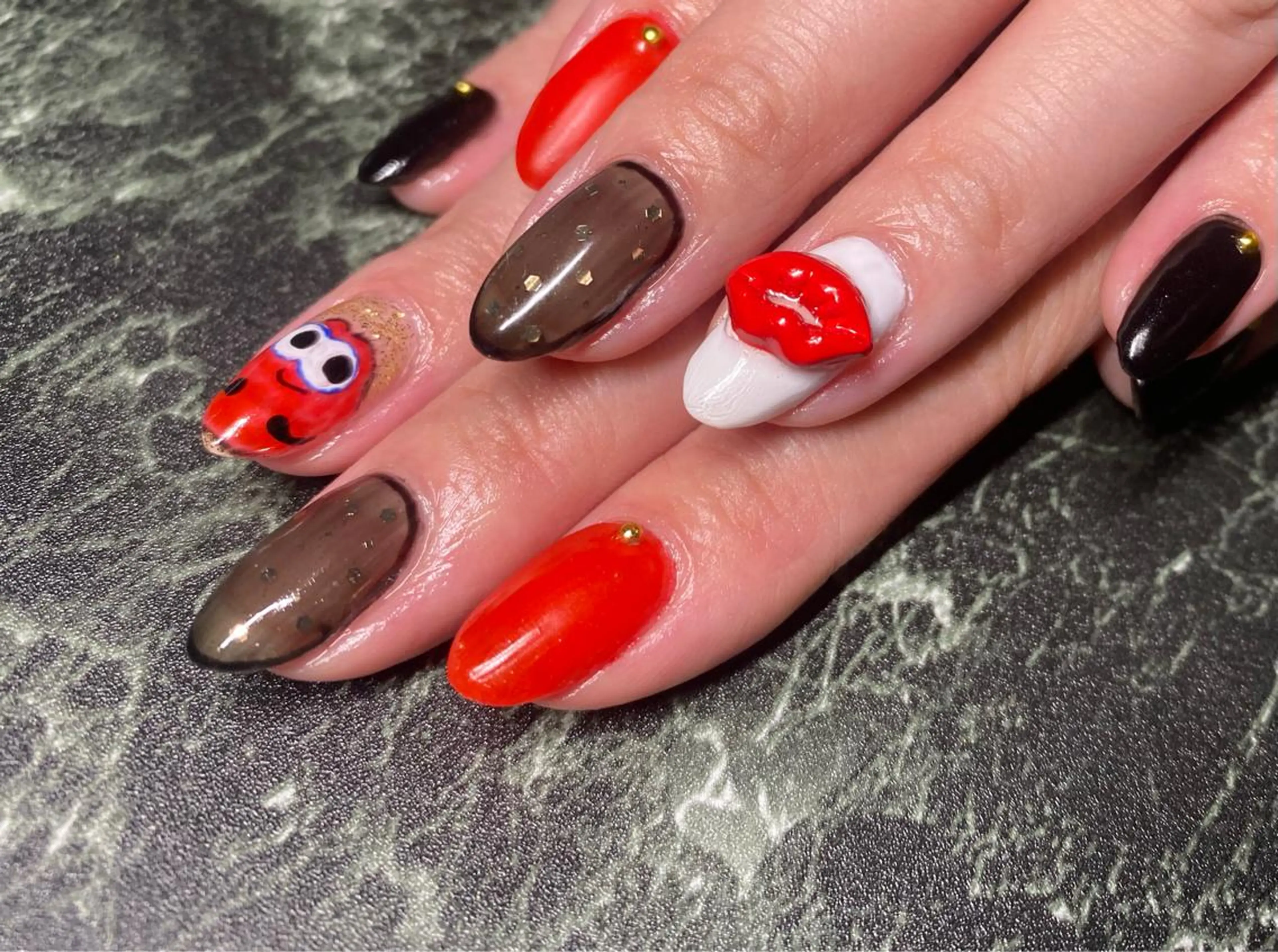 ネイル NAIL K-PIT ネイル ケーピットの眉毛・アイブロウイメージ