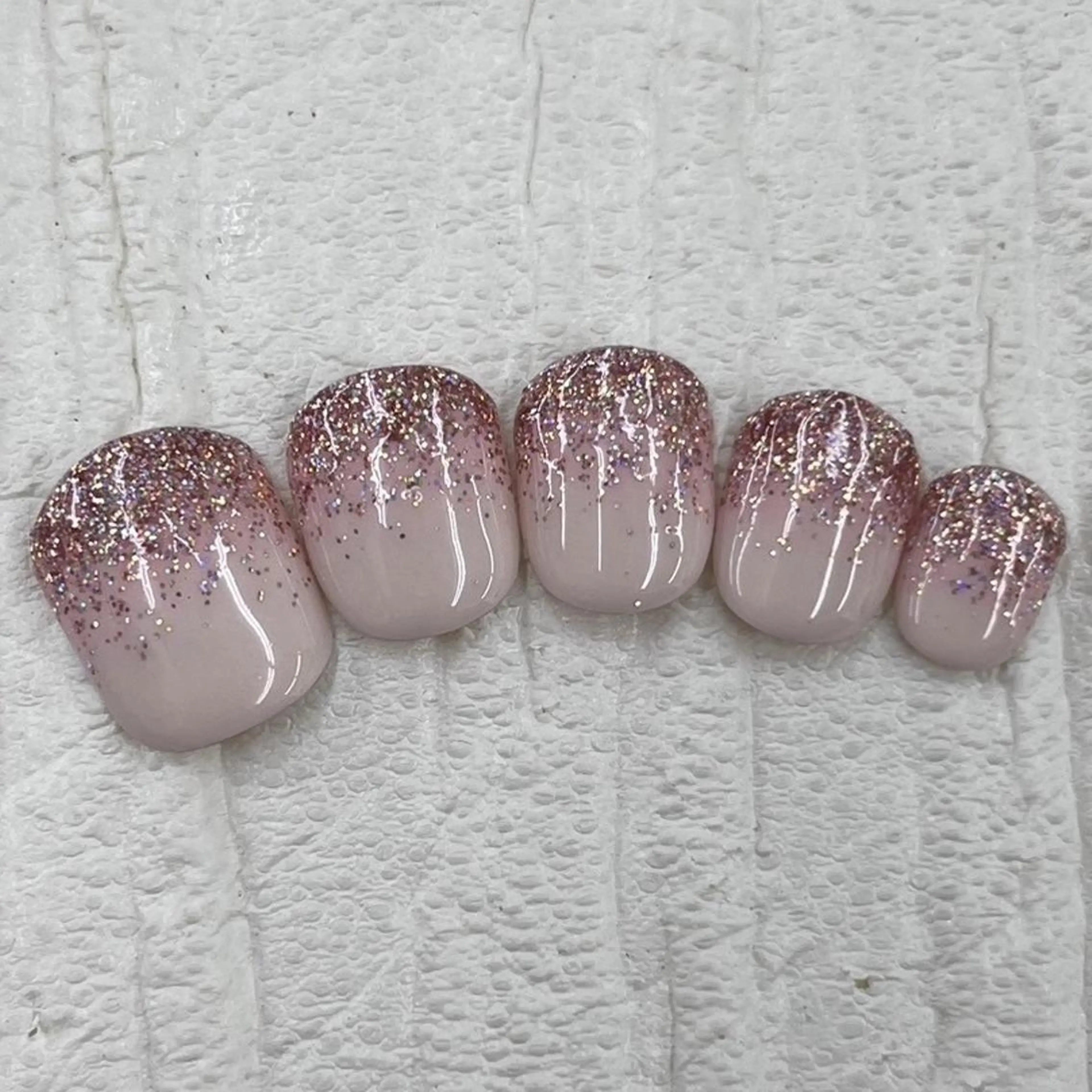 ネイル Nail salon Honey Beeのネイルデザイン