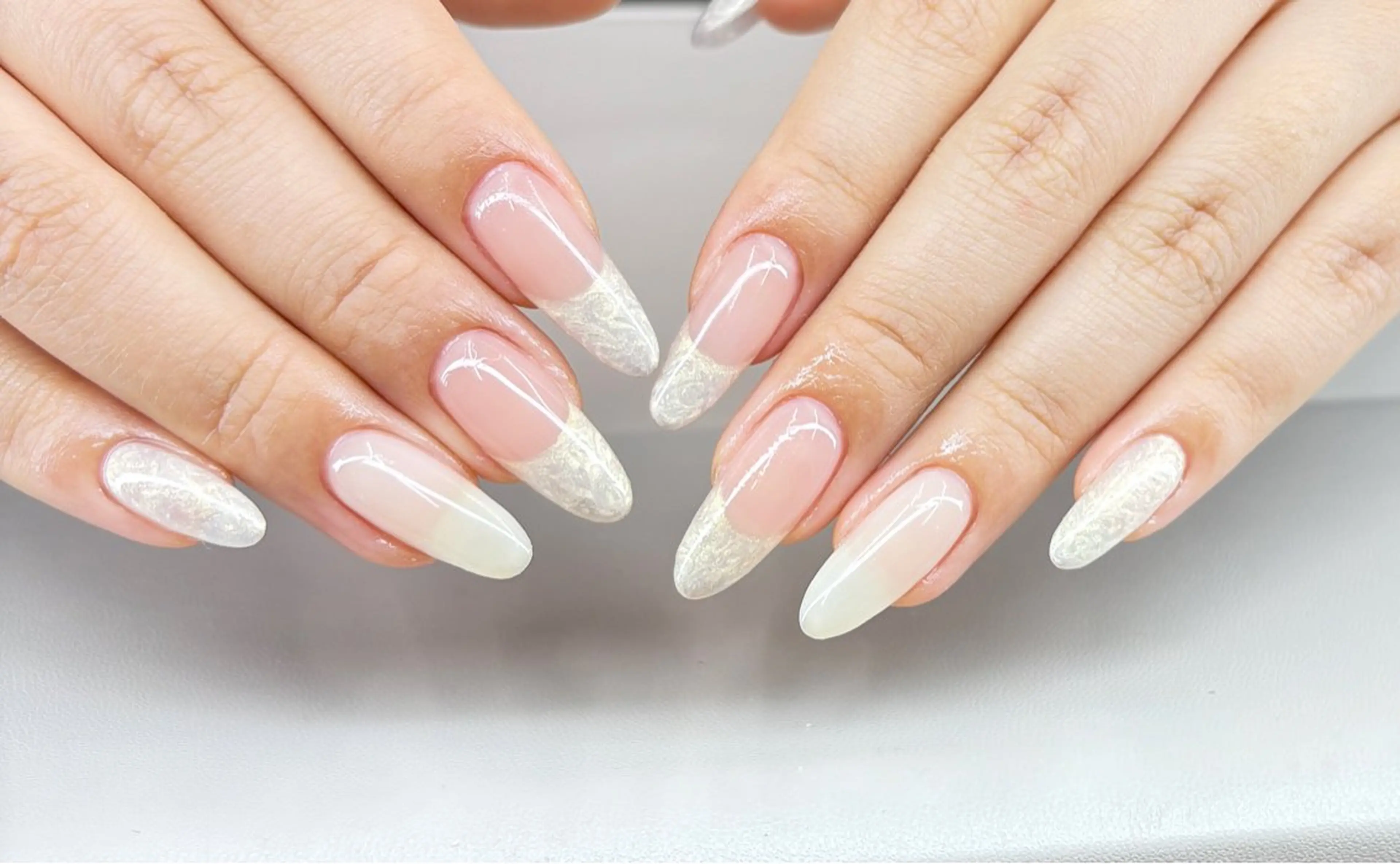 ネイル ハンドネイル AngelChris ビューティーサロンのネイルデザイン