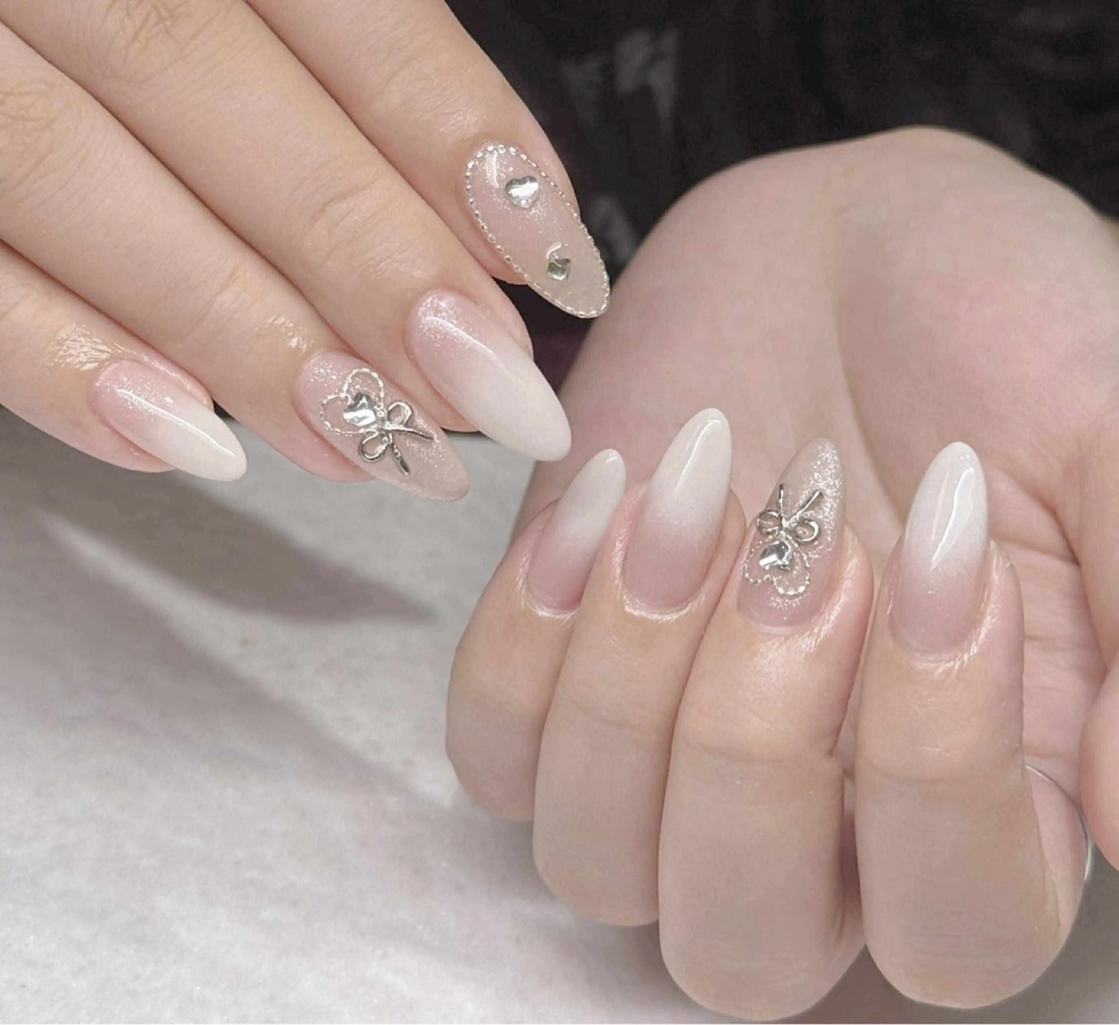 ネイル オーロラネイル ブルー チークネイル フットネイル フレンチネイル REI レイのネイルデザイン