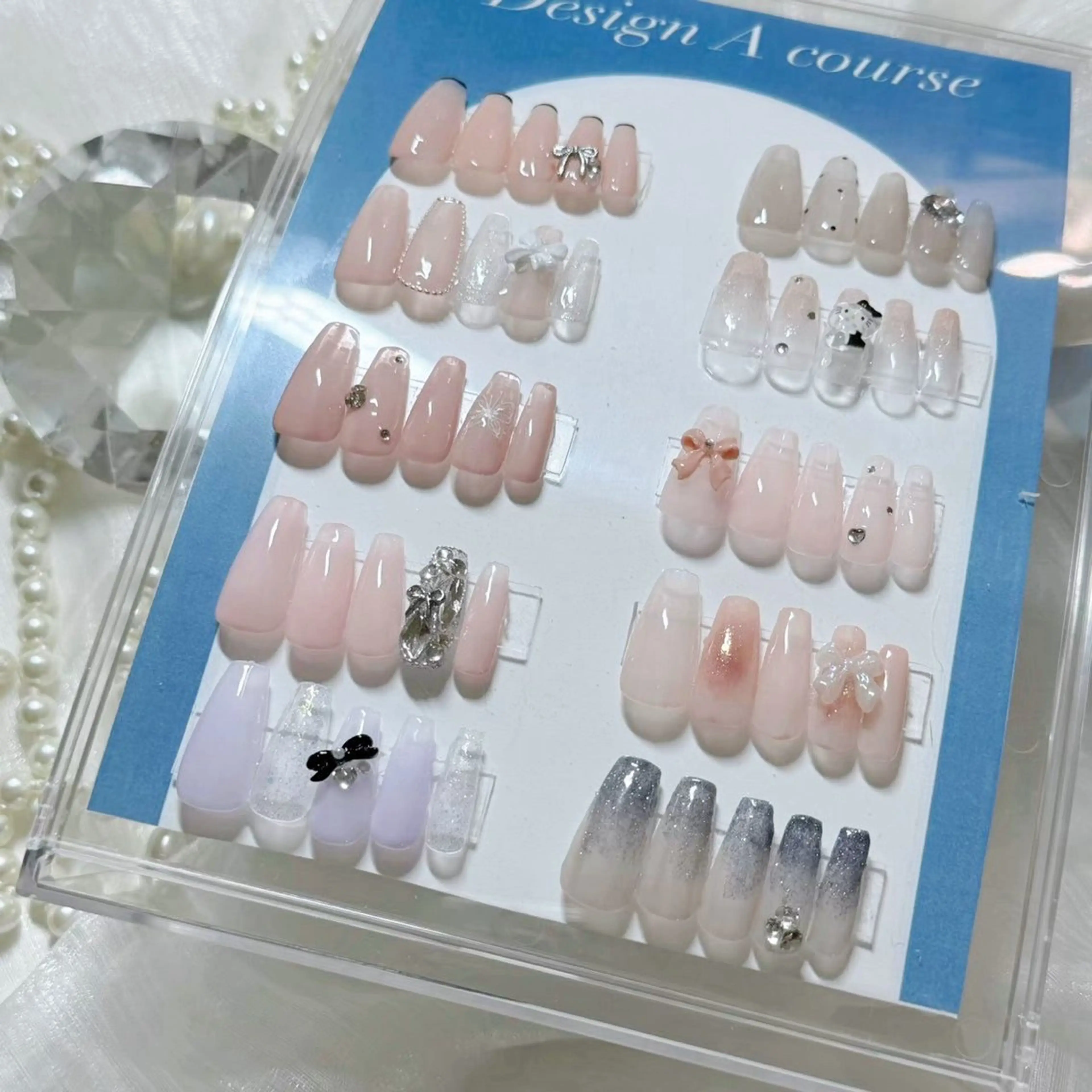 ネイル ハンドネイル フットネイル 🎀Mai 🎀✩.*のネイルデザイン