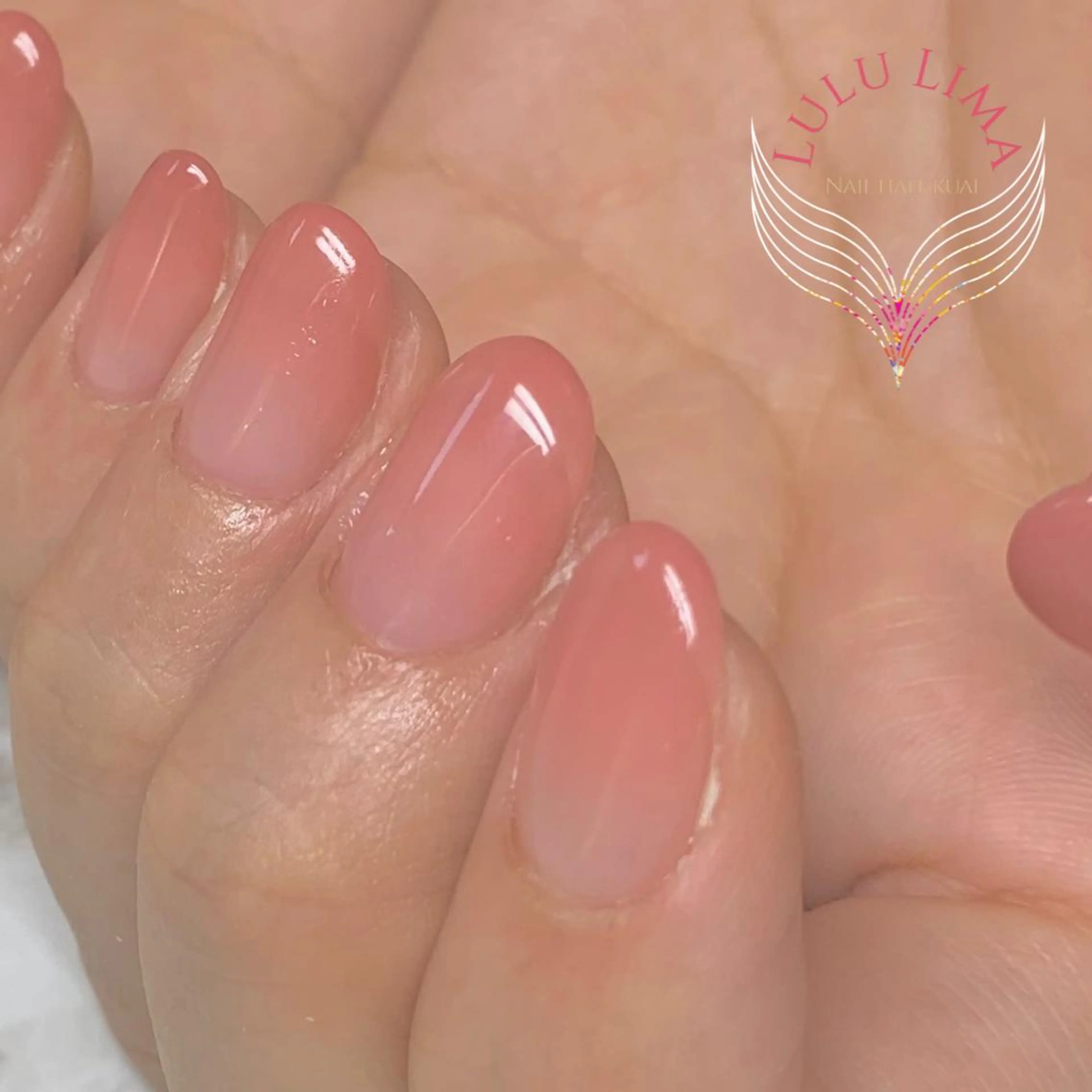 ネイル ハンドネイル ハンドケア LULU LIMAのネイルデザイン
