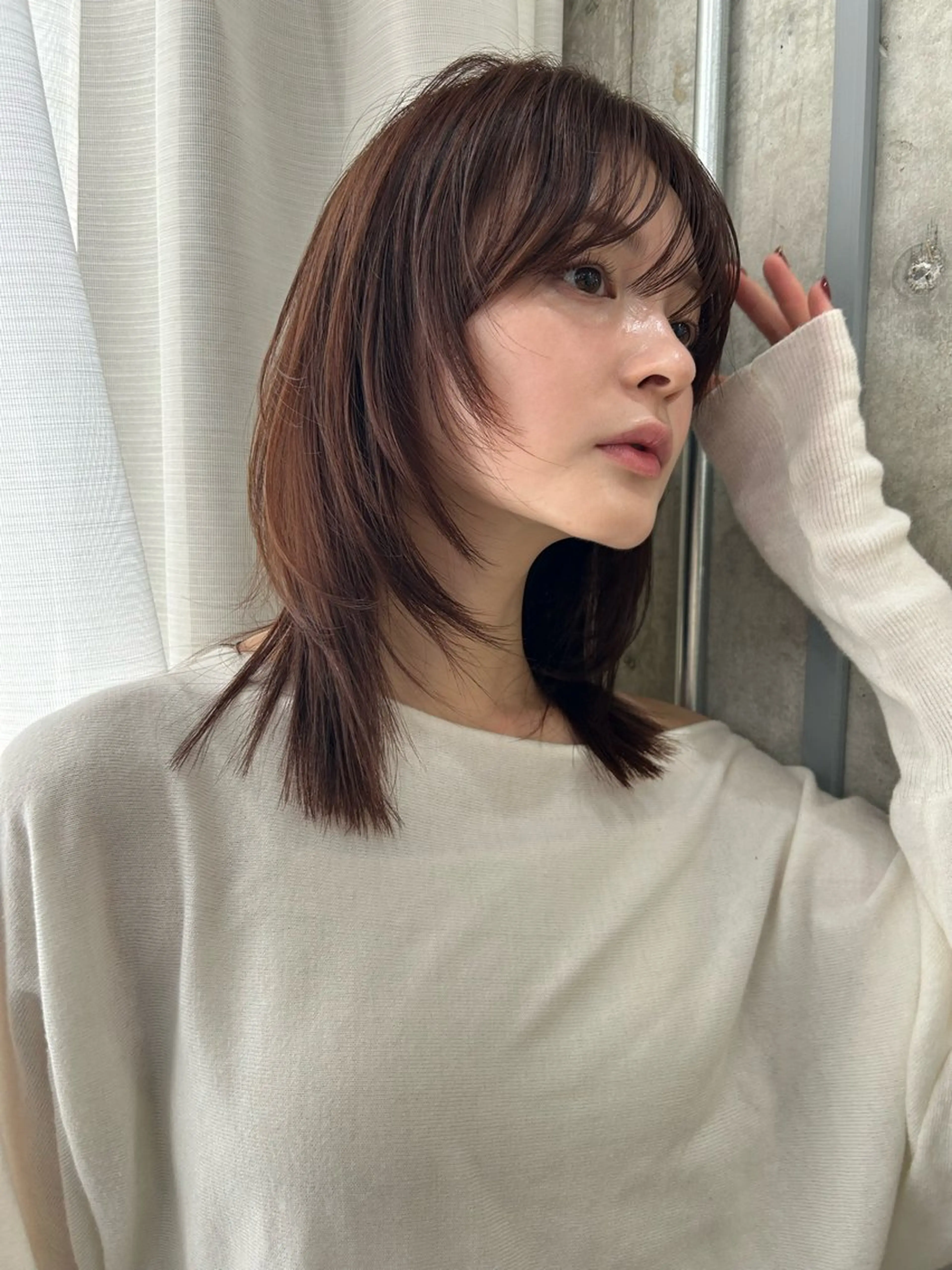 ミディアム 伸ばしかけ レイヤーカット カット トリートメント Life salon SAKURAのヘアスタイル