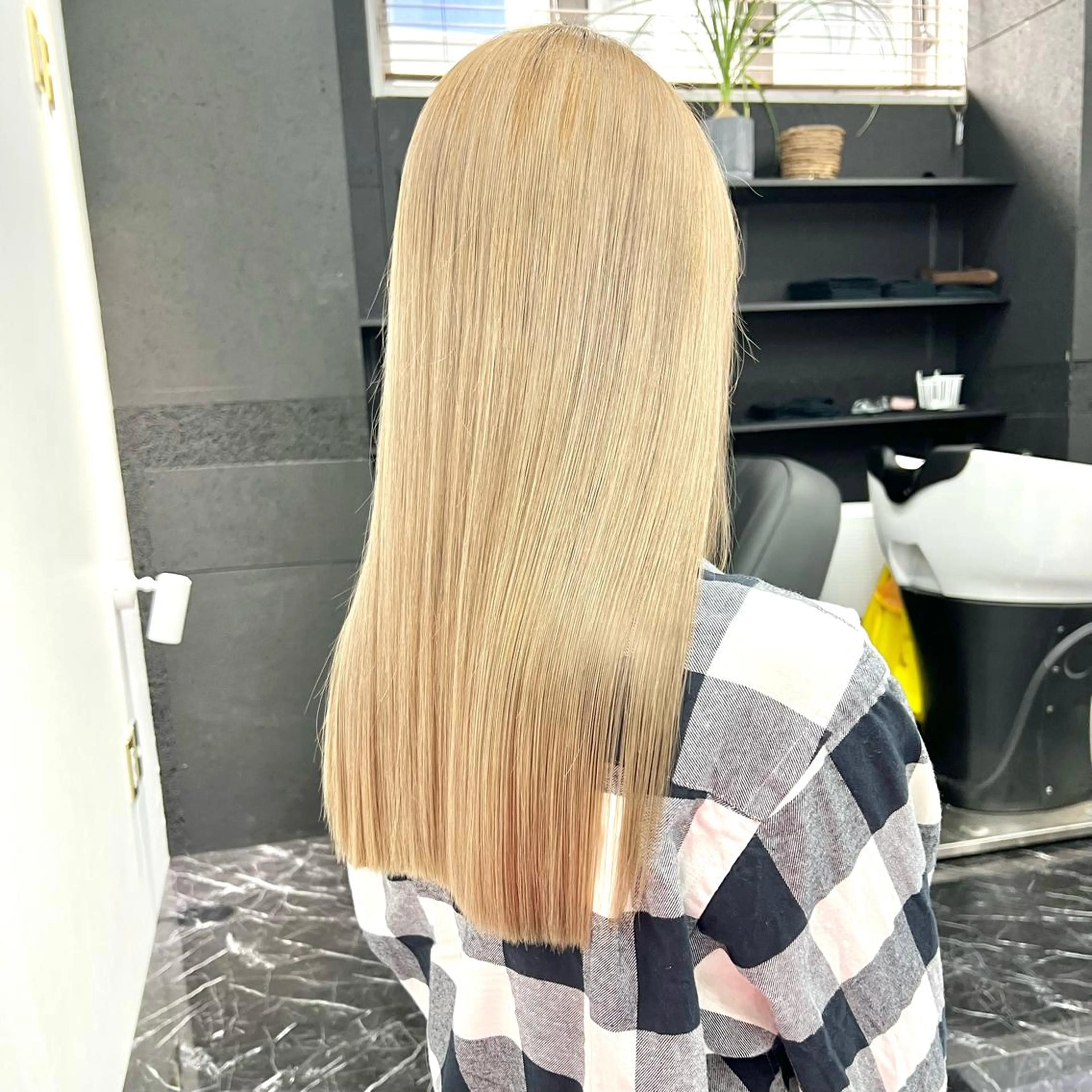セミロング カラー ブリーチ ハイトーンカラー ブリーチなしカラー ケアブリーチ×ハイト ーン専門/SHOTAのヘアスタイル