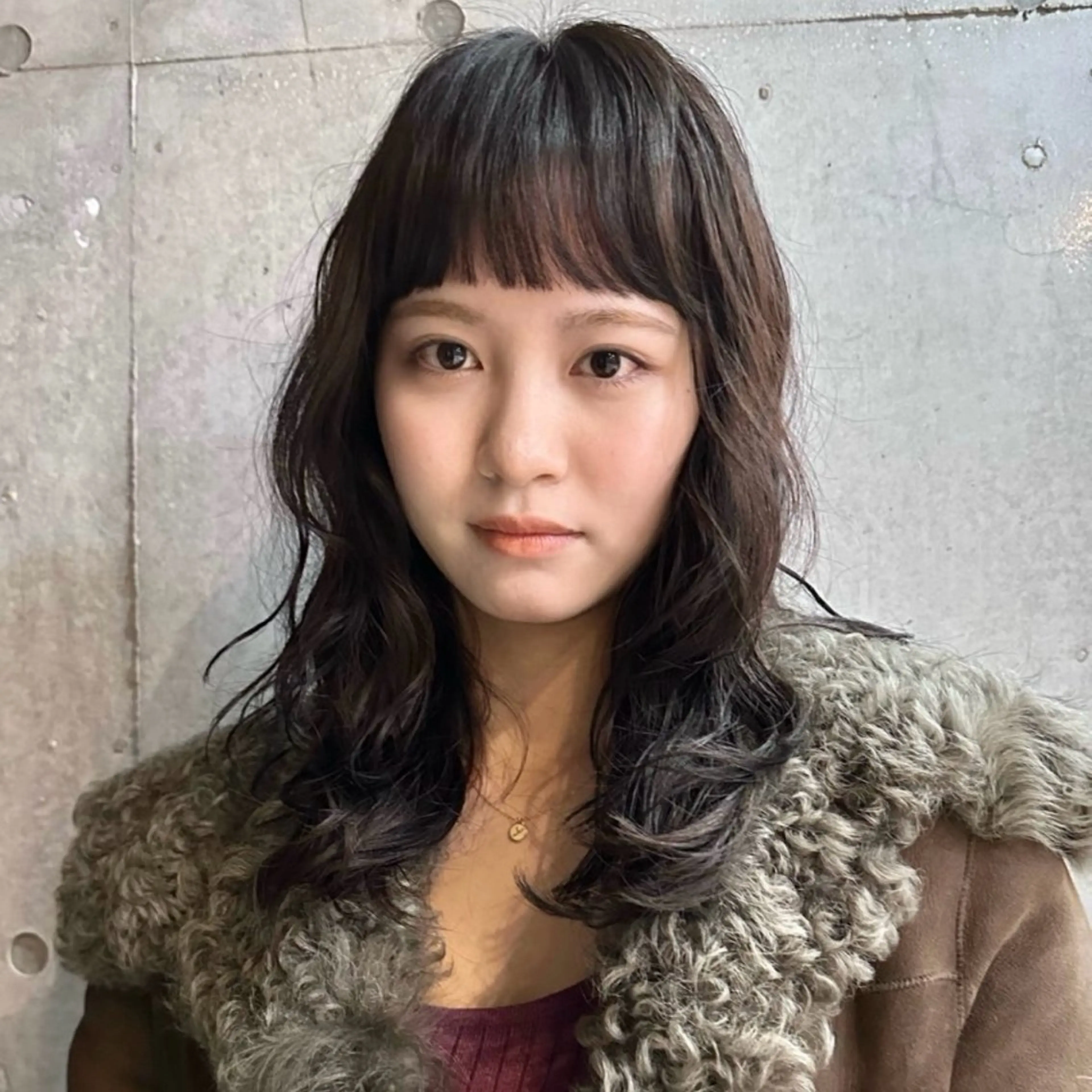 セミロング パーマ 前野 日奈のヘアスタイル