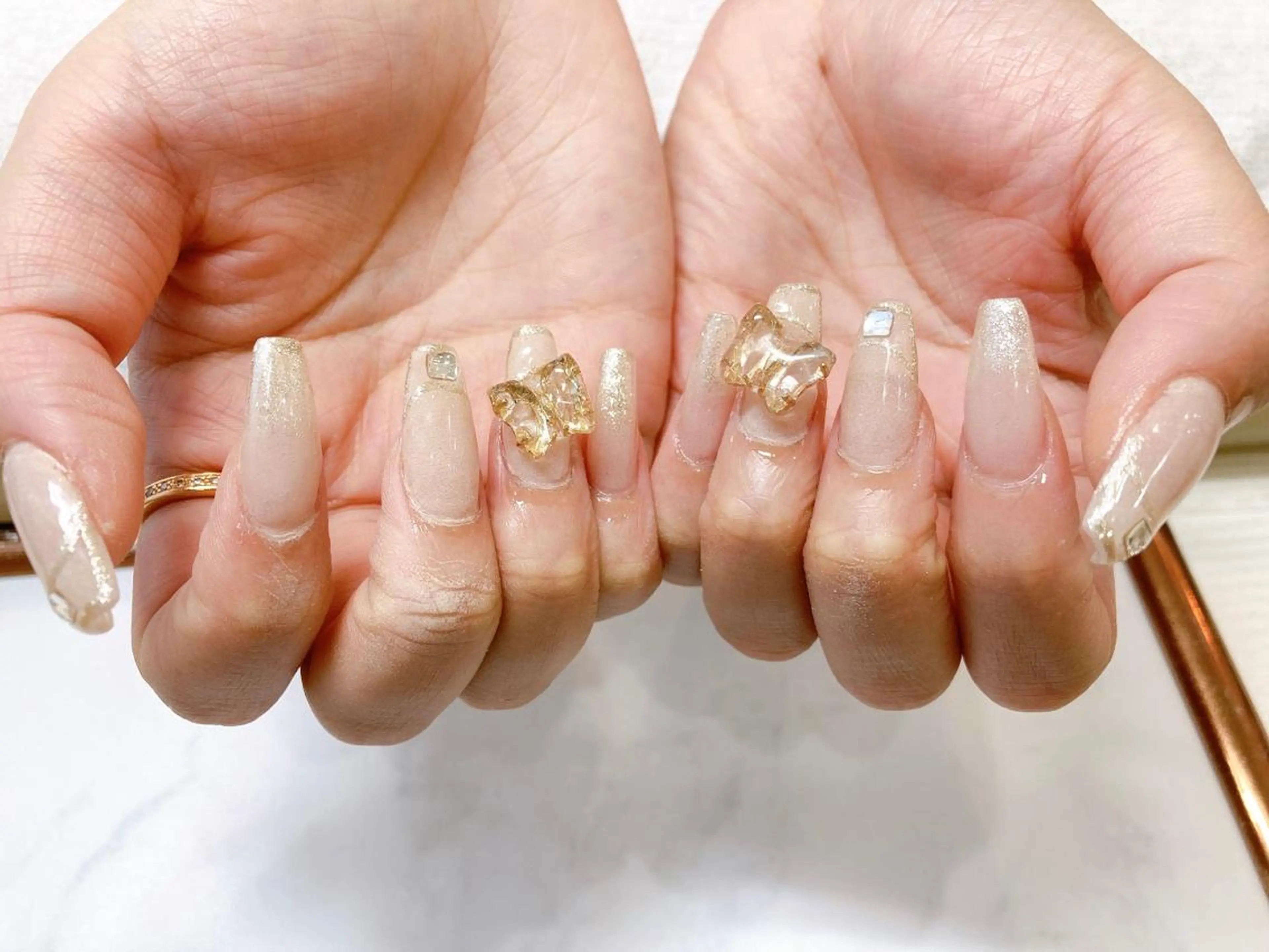 ネイル SOARE🤍 🤍のネイルデザイン