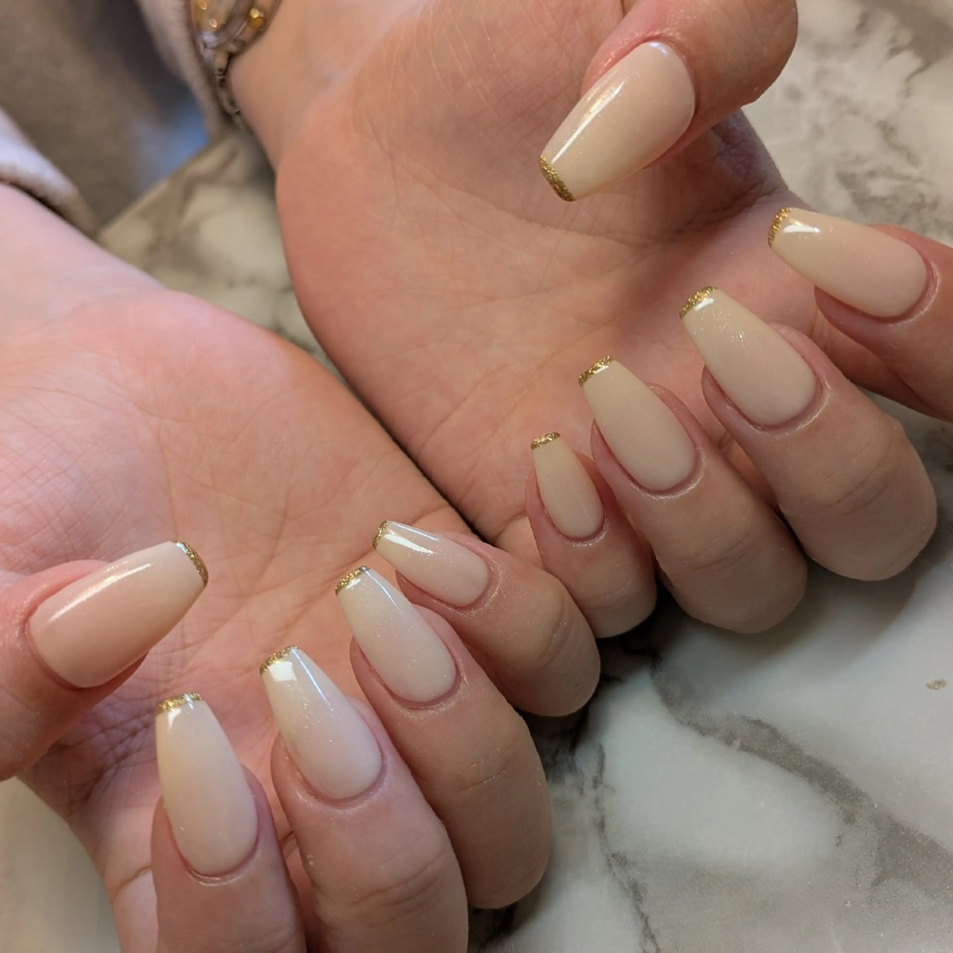 ネイル フレンチネイル ジェヌインネイル 河内のネイルデザイン