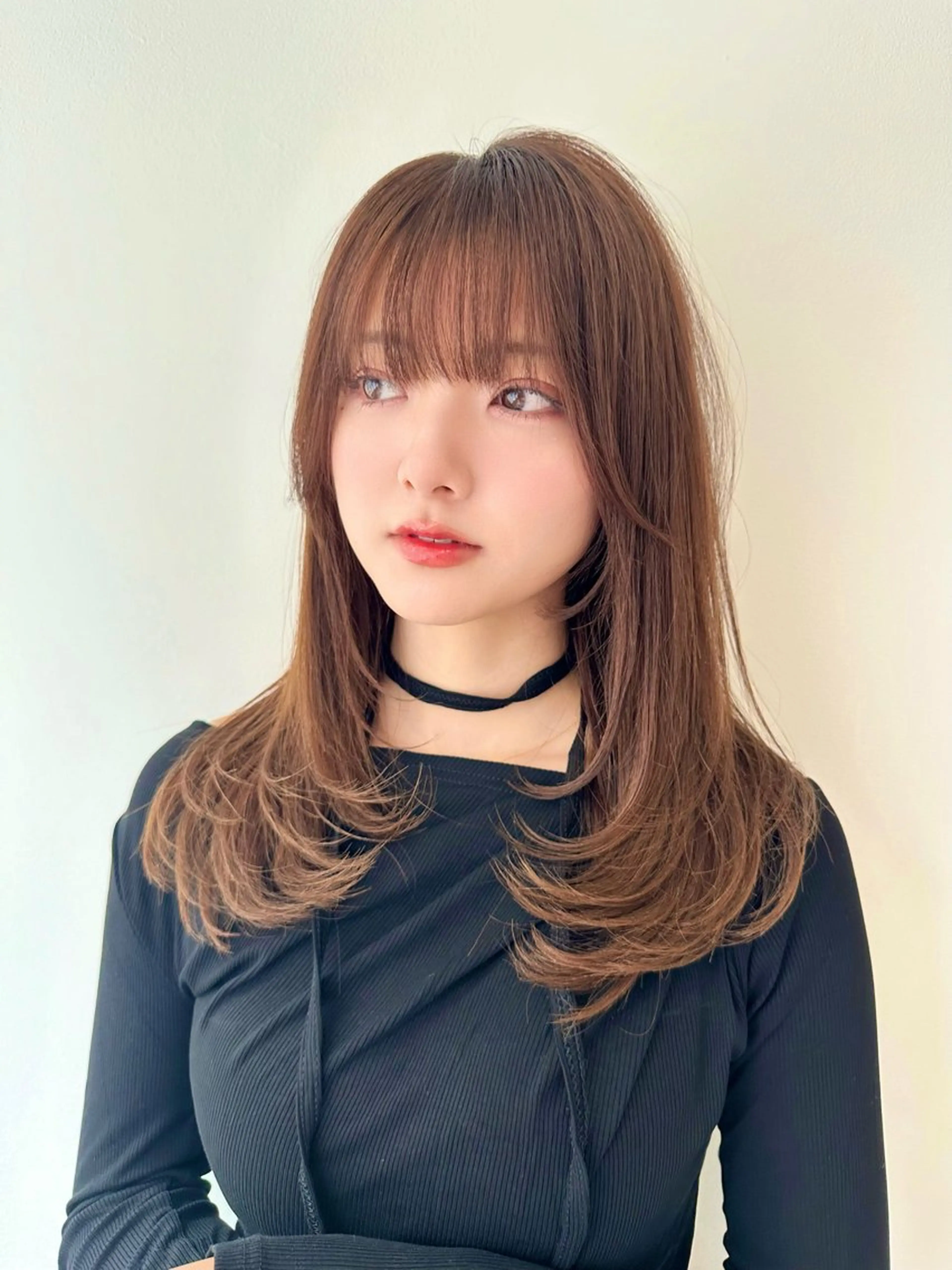 セミロング カラー カット ヘアカラー トリートメント 韓国ヘア🇰🇷 レイヤー/芝春樹のヘアスタイル