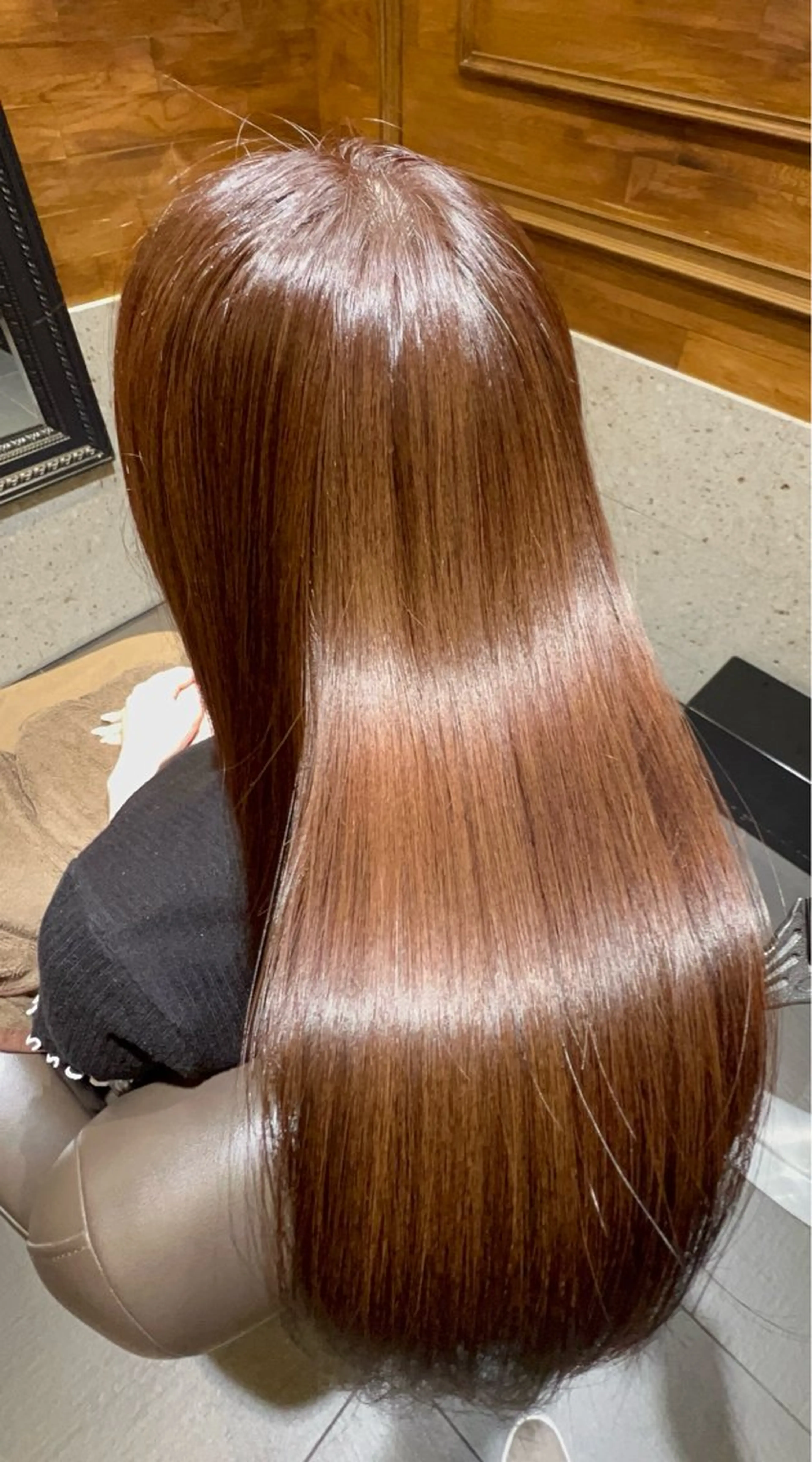 ロング トリートメント ヘアカラー トリートメント 金井蛍祐/くびれボブ /透明感カラー/艶髪のヘアスタイル