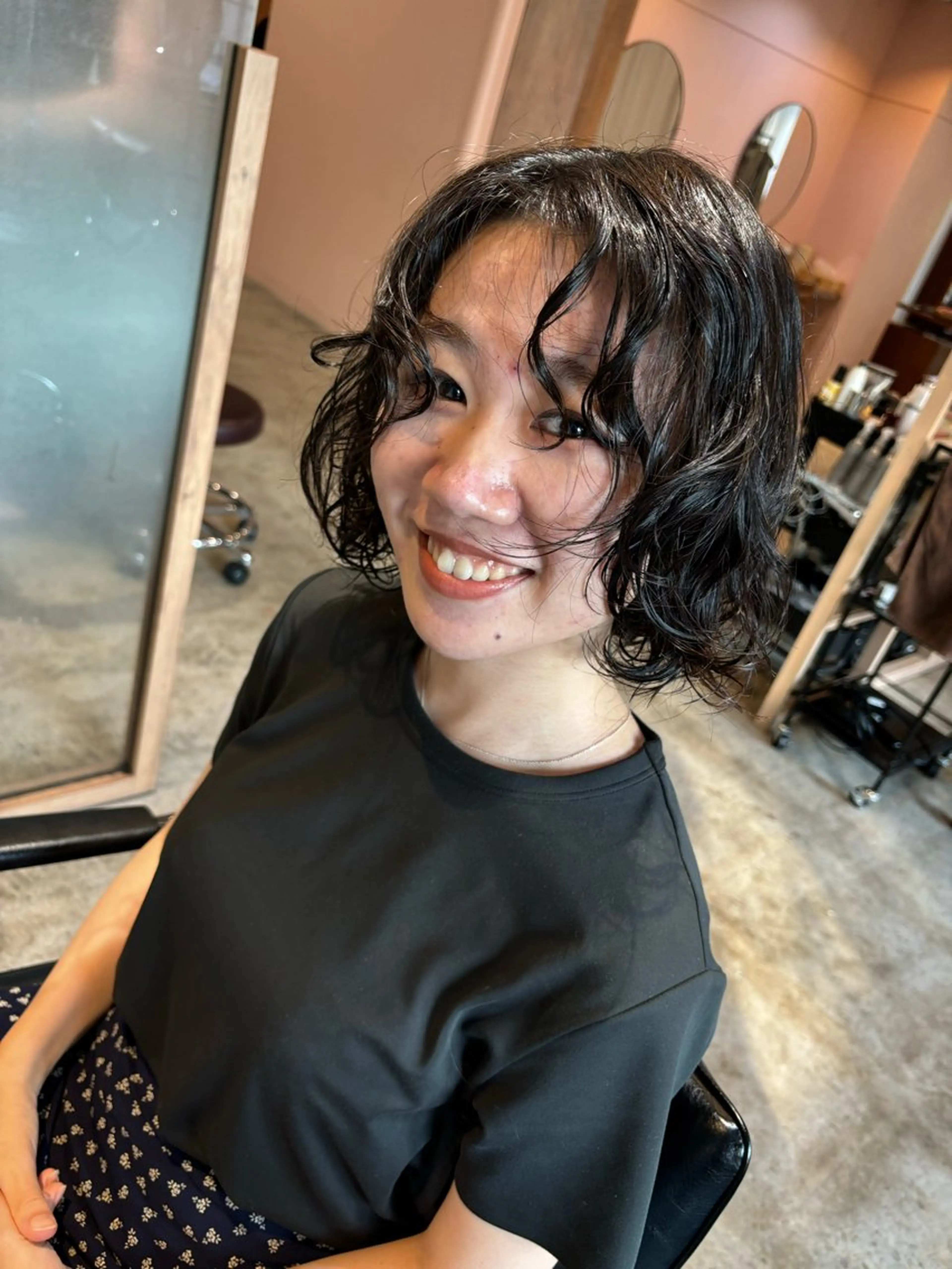 ショート カラー パーマ カット パーマ トリートメント Hayashi Shioriのヘアスタイル