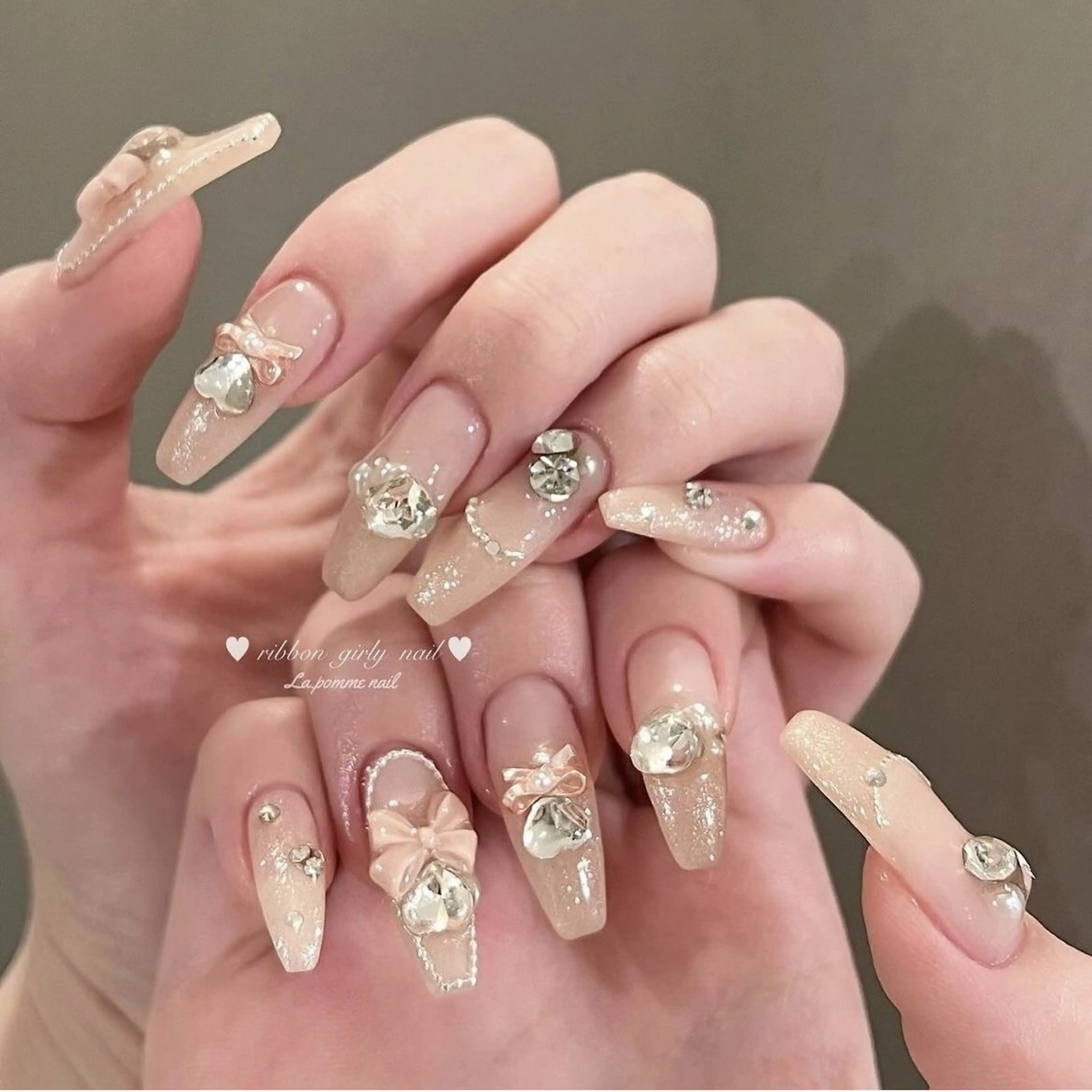 ネイル グラデーション ラメ(グリッター) マグネットネイル ミラーネイル ニュアンスネイル Lumi de nailsのネイルデザイン