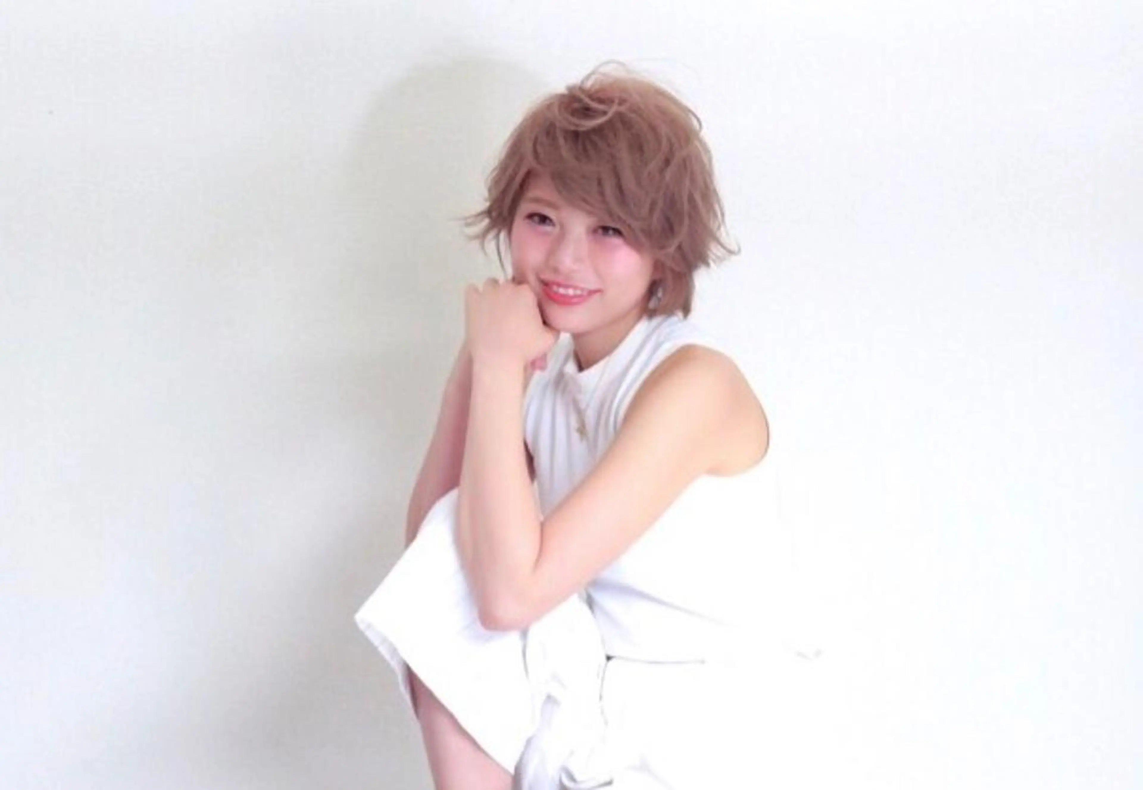 ショート カラー パーマ レイヤーカット匠 イソザキノリユキのヘアスタイル