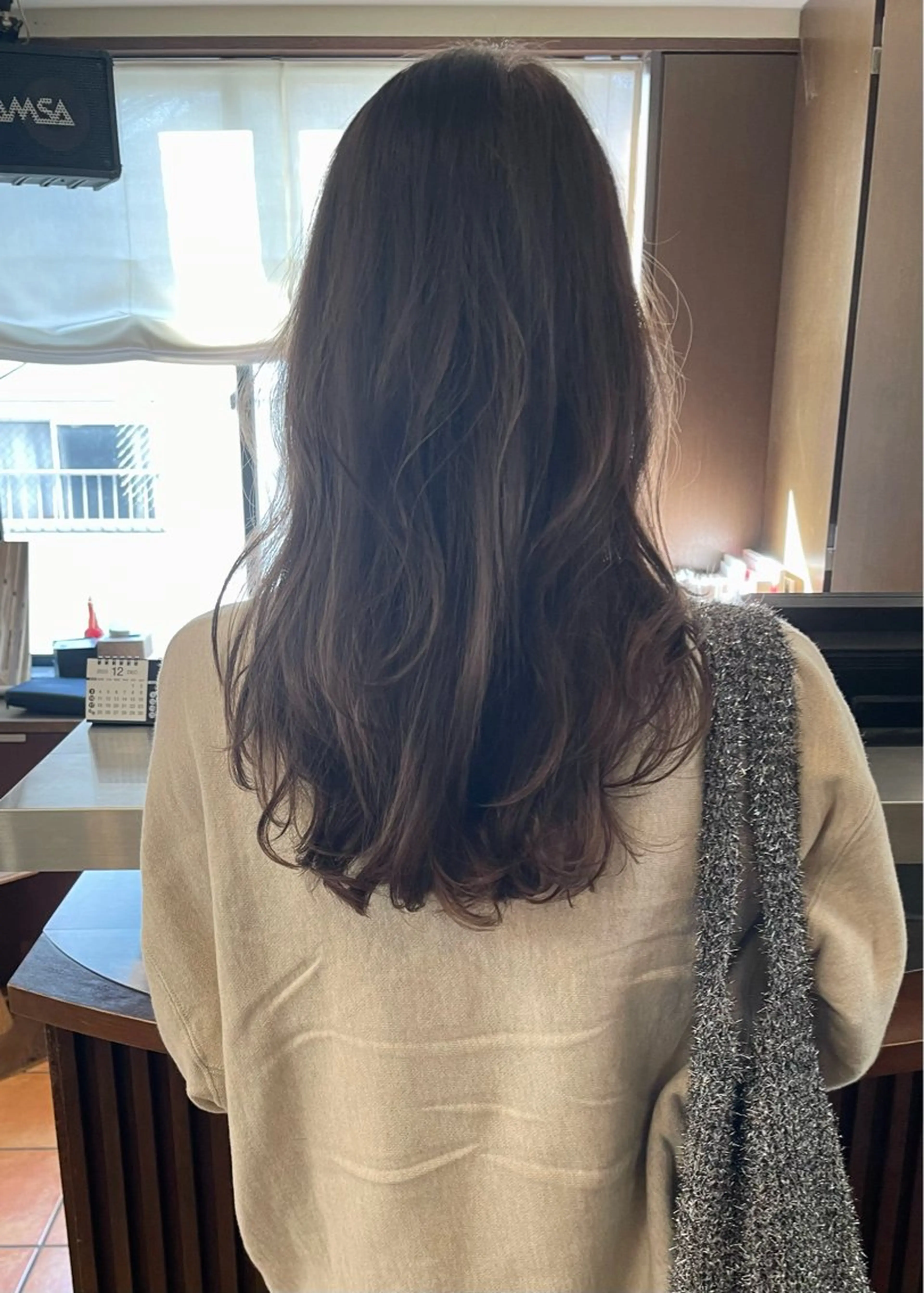 ミディアム カラー グレージュ カット ヘアカラー トリートメント 田室 和幸のヘアスタイル