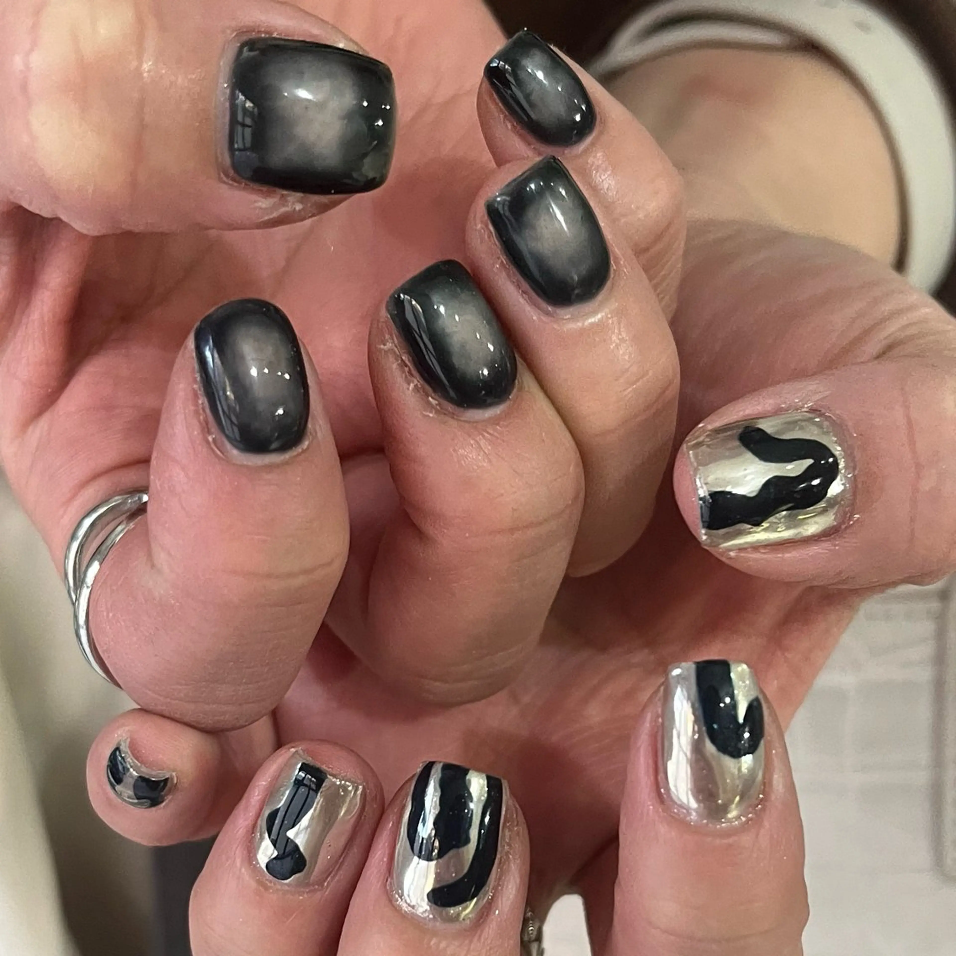 ネイル ハンドネイル 🪐富島彩夏 /海外nail🪐のネイルデザイン