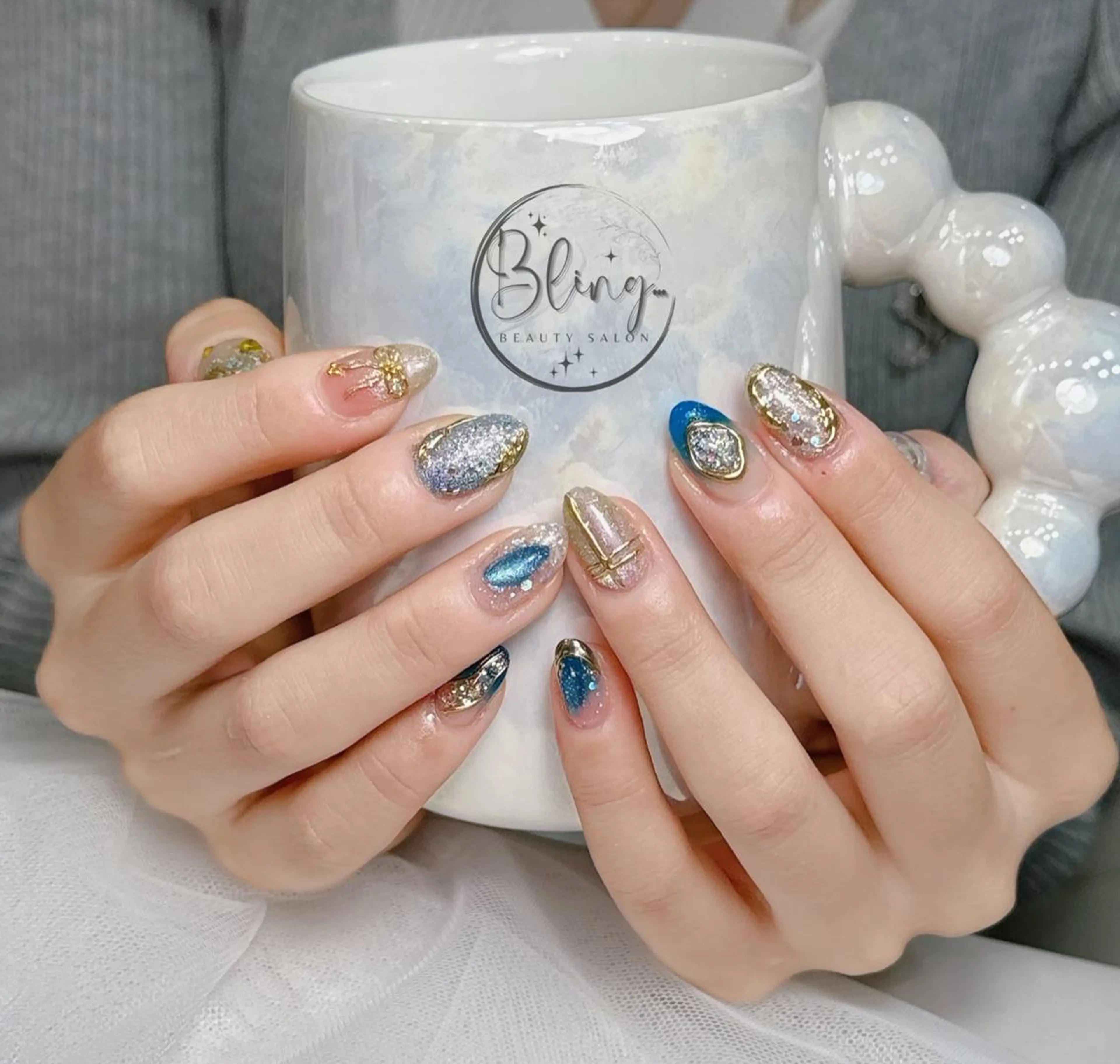 ネイル チークネイル 長さ出し フレンチネイル ジェルネイル グラデーション ハンドネイル 高橋 ユキのネイルデザイン