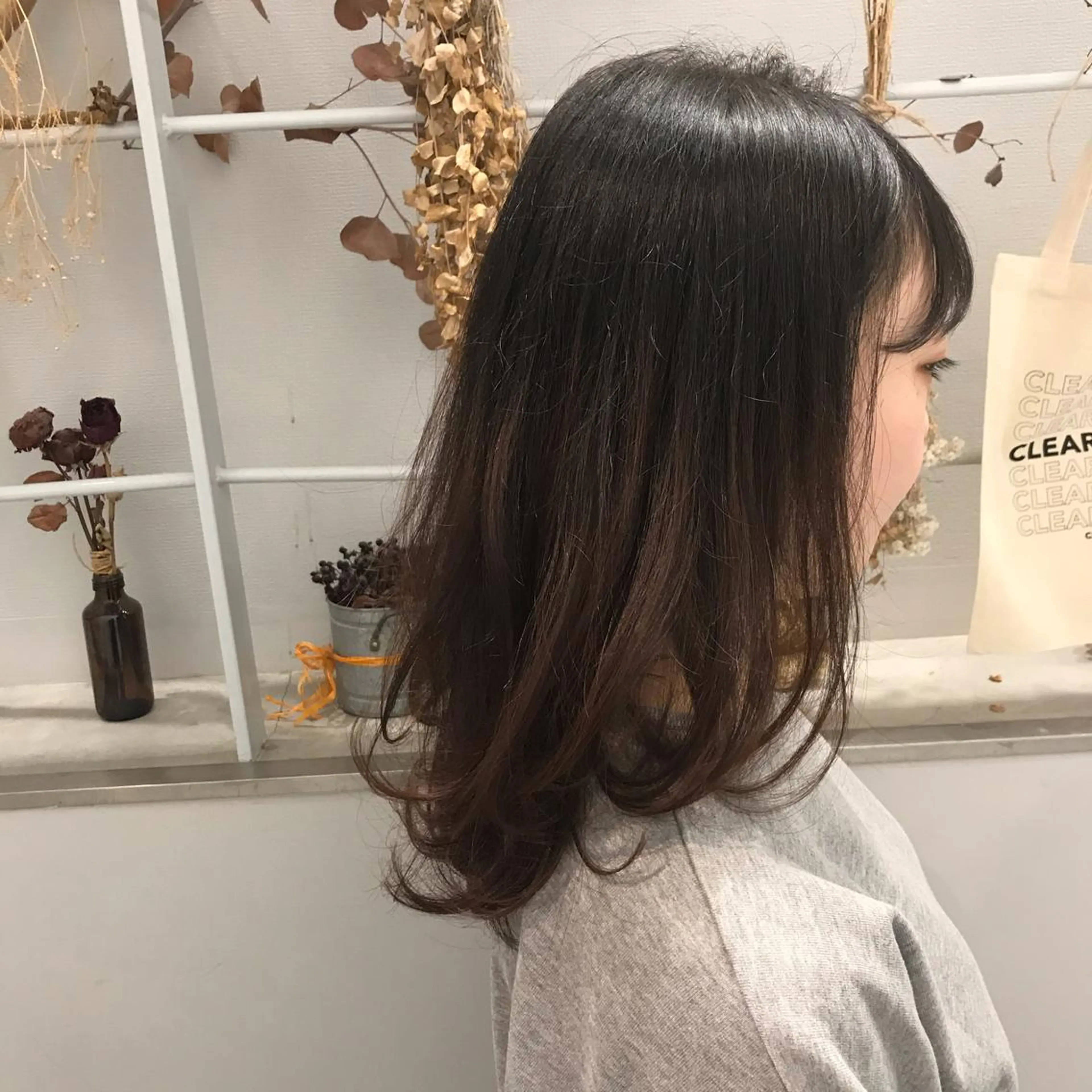 ミディアム 壁谷  加保理のヘアスタイル