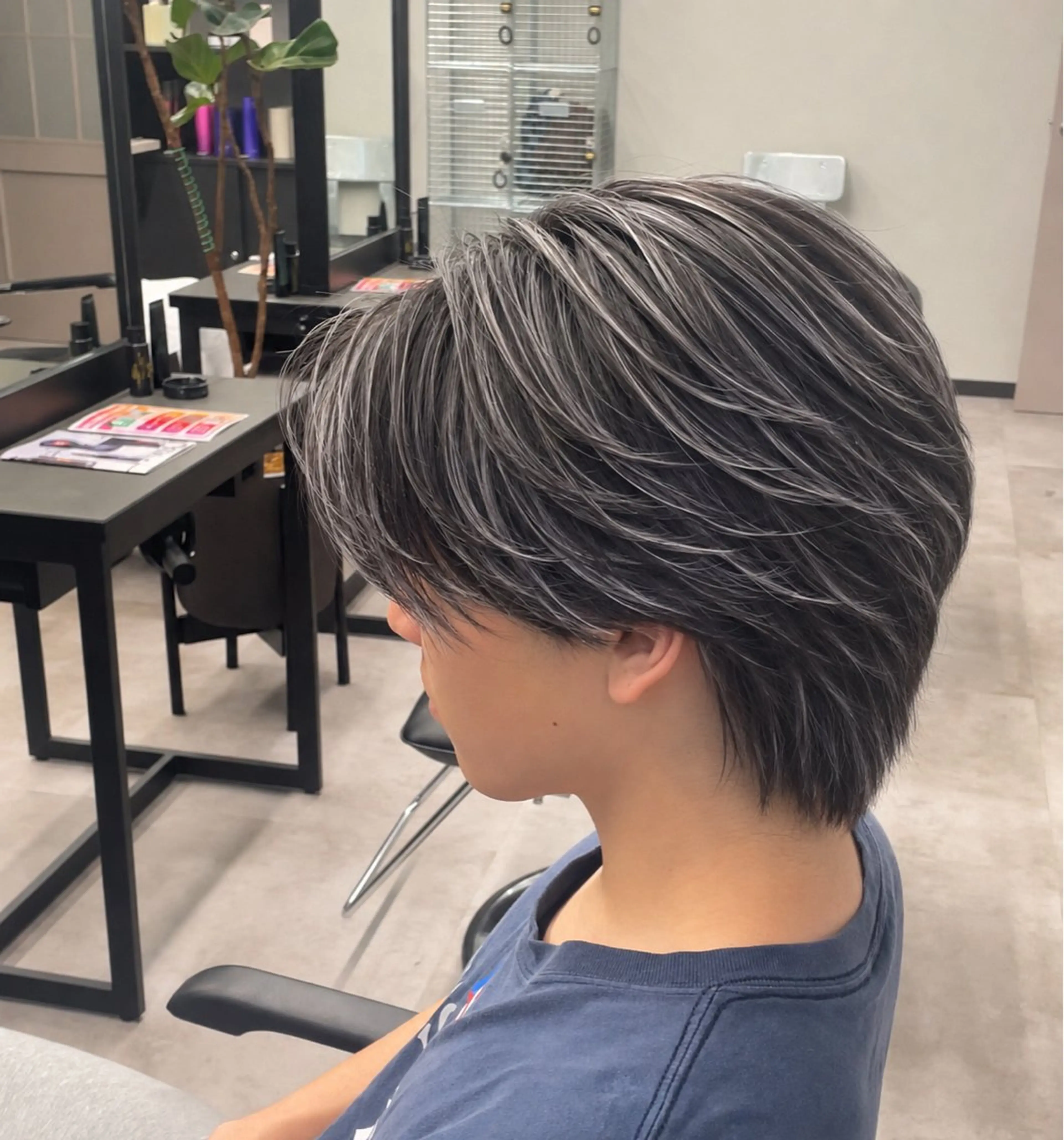 【ミニモ限定】カット+コントラストハイライトカラー▪️の写真