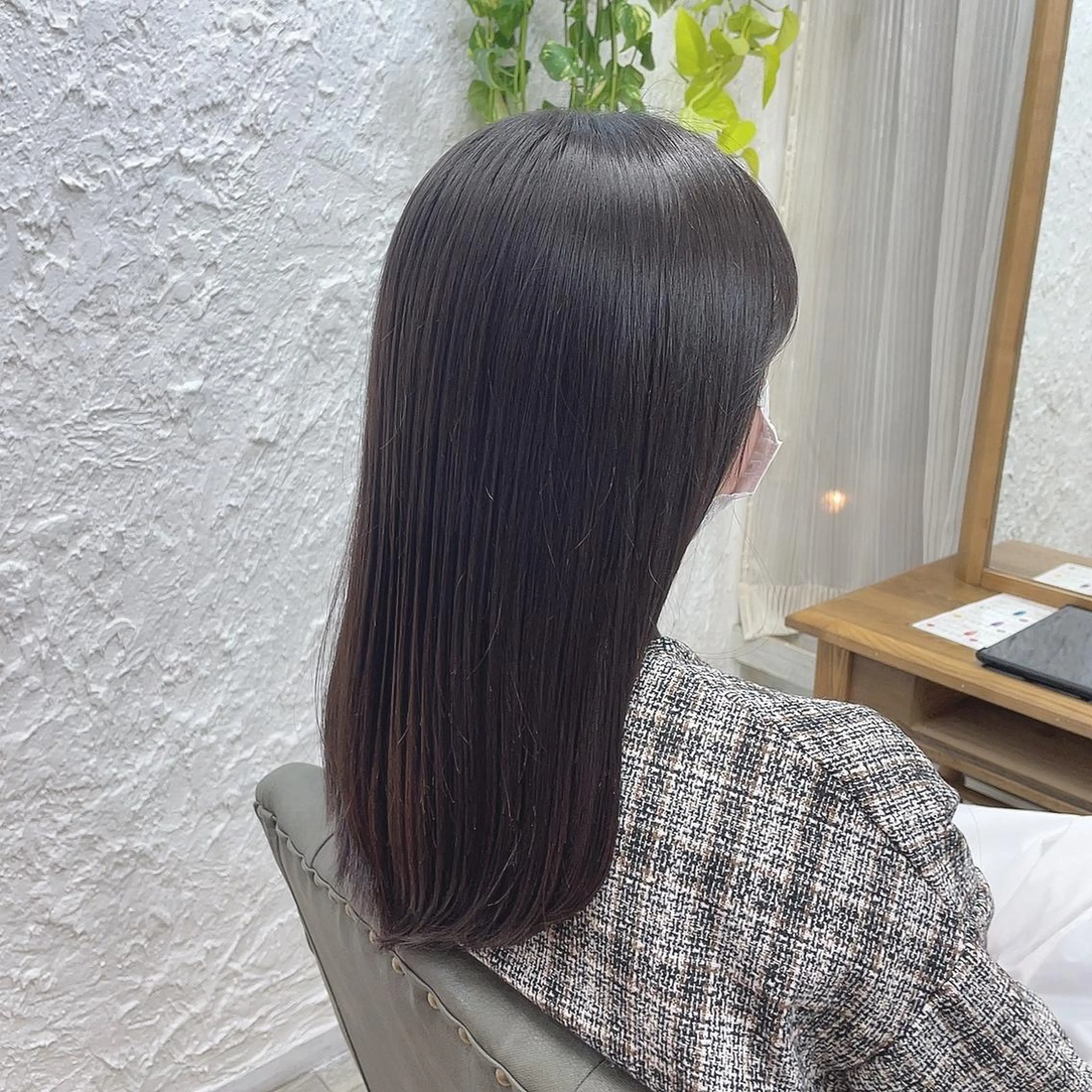 セミロング 大人ガーリー🕊 Lewinはるのヘアスタイル