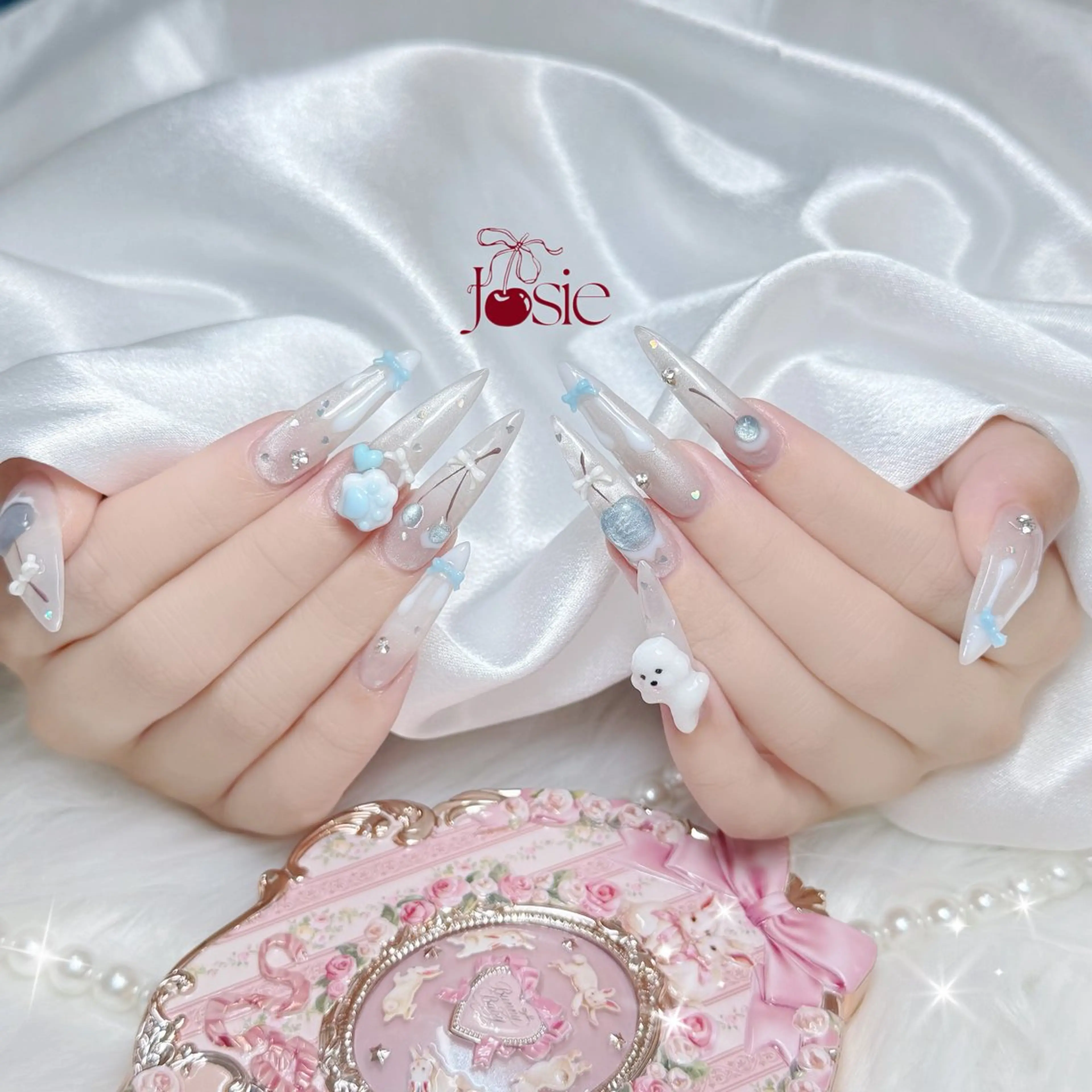 ネイル キラキラネイル 韓国ネイル 持ち込み ワンホンネイル ハンドネイル JOSIE nail studioのネイルデザイン