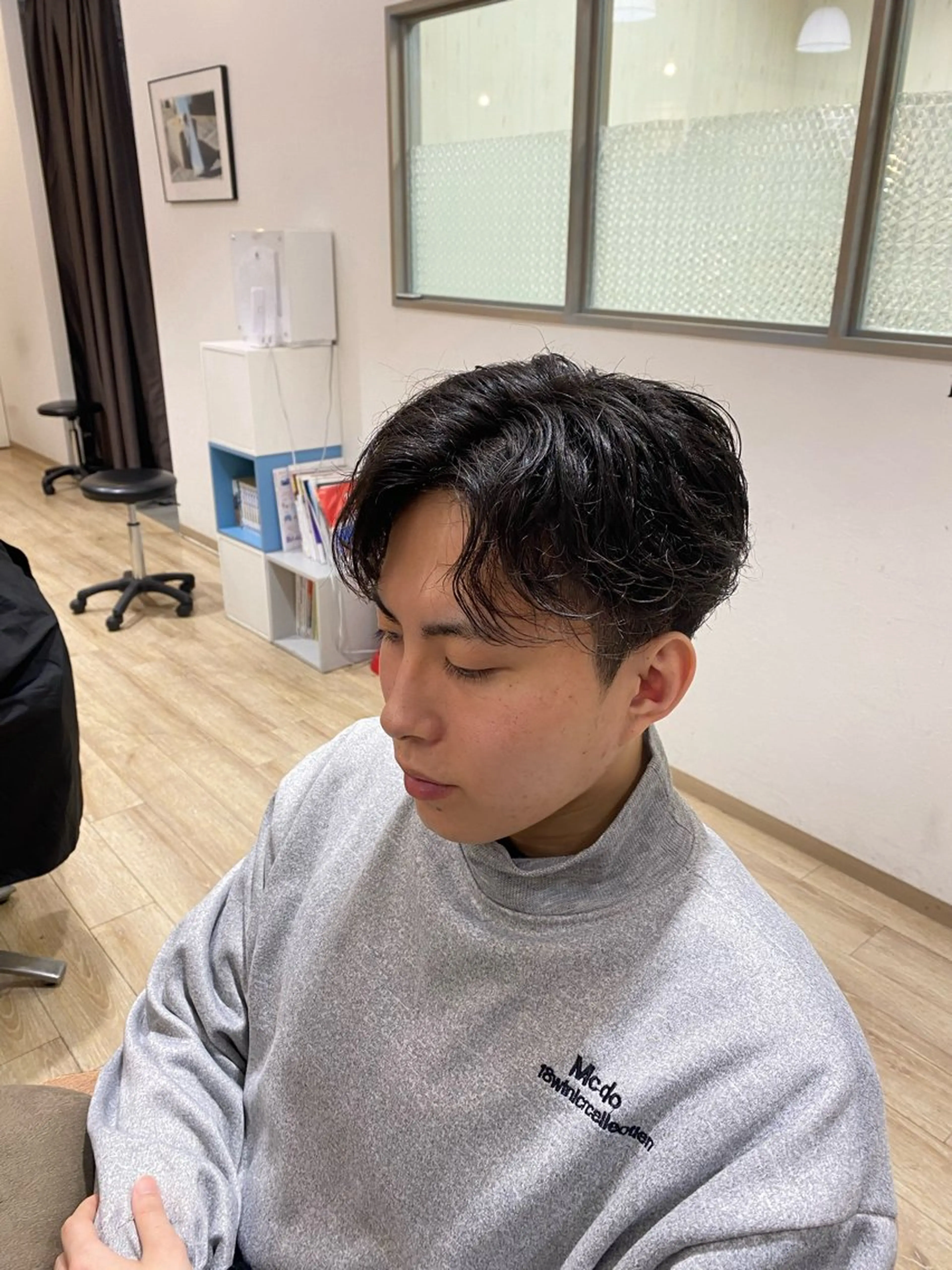 ショート メンズパーマ/ダウン パーマ/十文字玲音のヘアスタイル