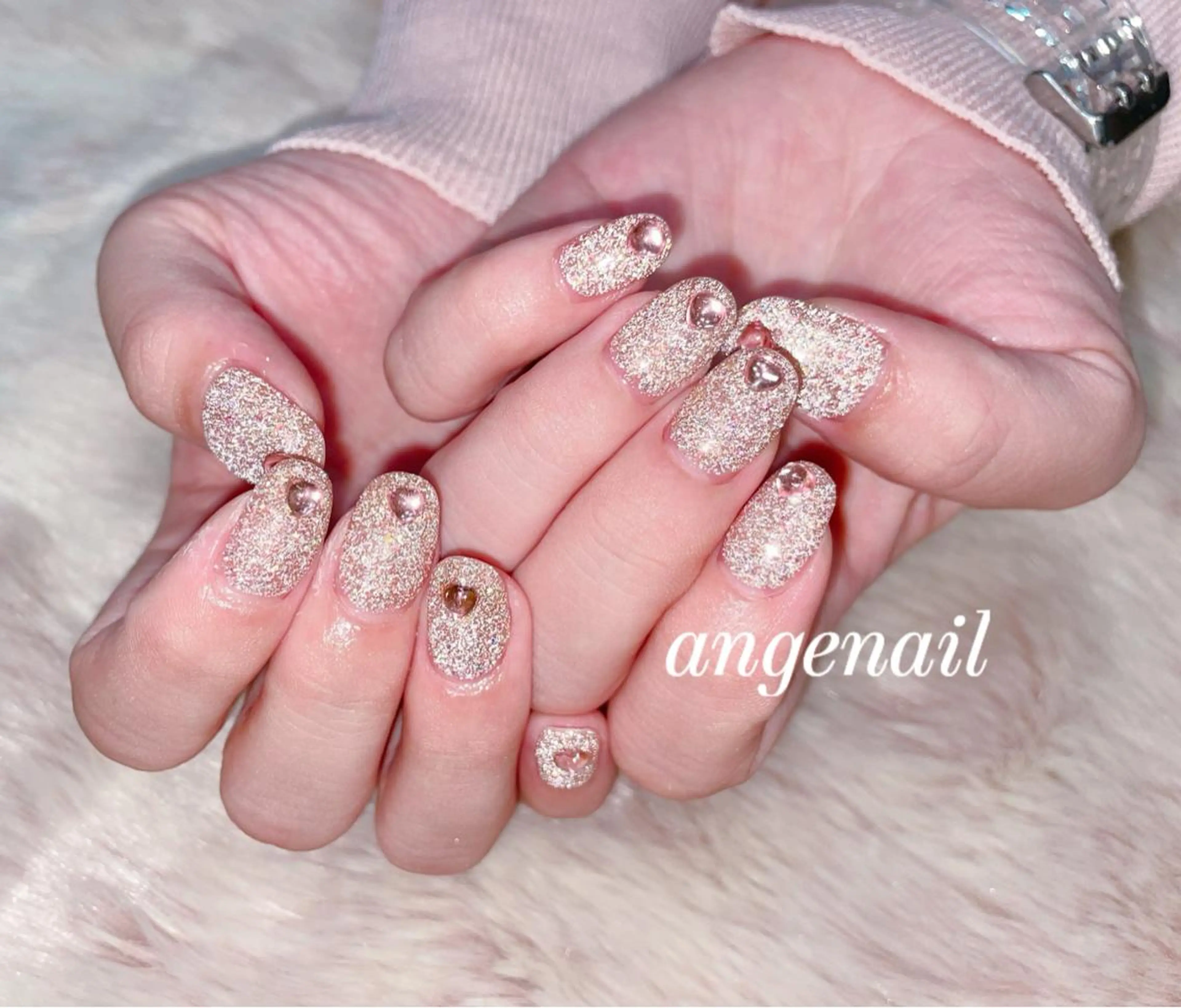 ネイル ハンドネイル オーナーネイリスト MAKIのネイルデザイン