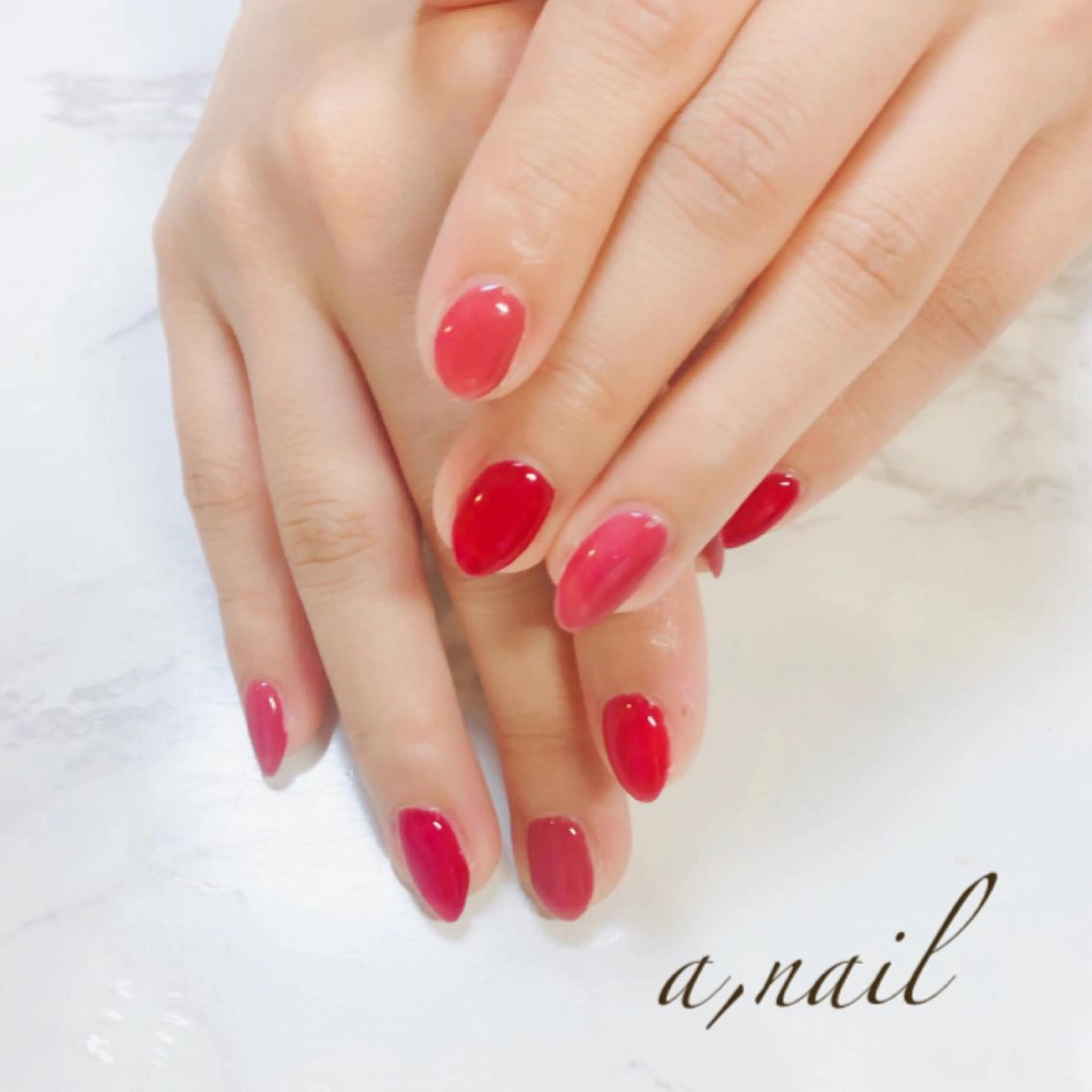 ネイル フットネイル ジェルネイル グラデーション オフィスネイル ワンカラーネイル ハンドネイル ネイルサロン エーネイルのネイルデザイン