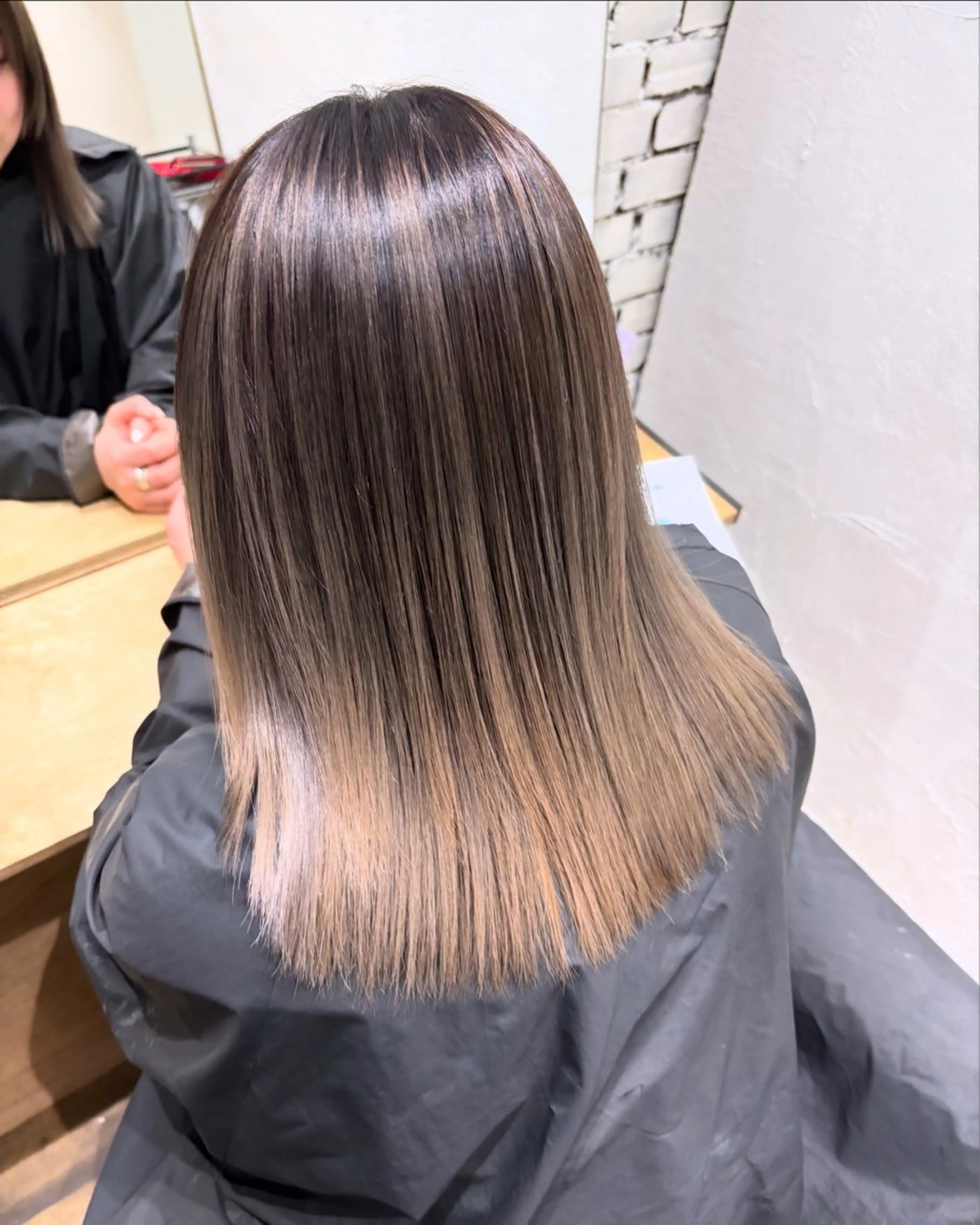 ミディアム 川下 諒のヘアスタイル