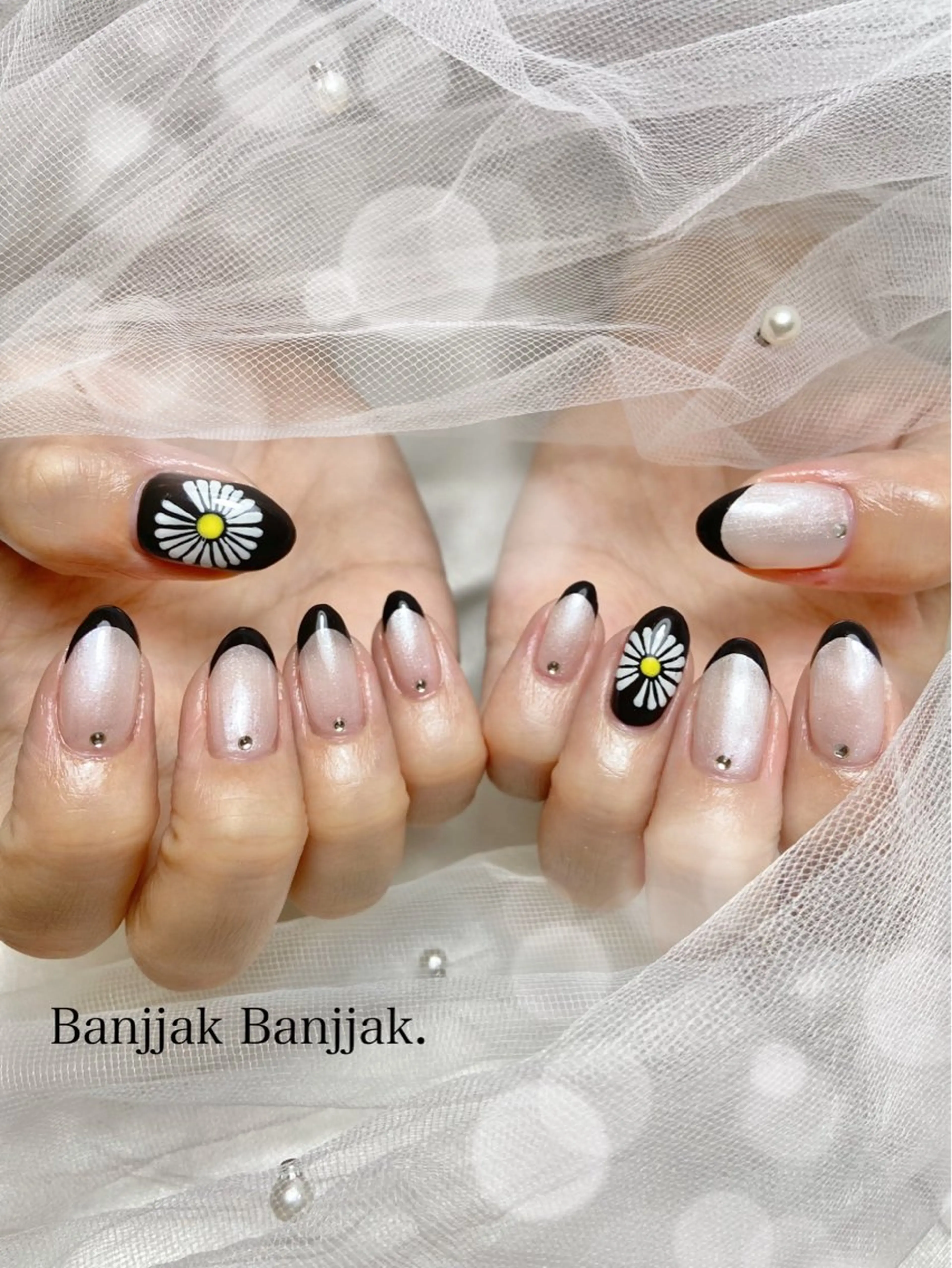 ネイル ハンドネイル パンチャパンチャ ネイルサロンのネイルデザイン