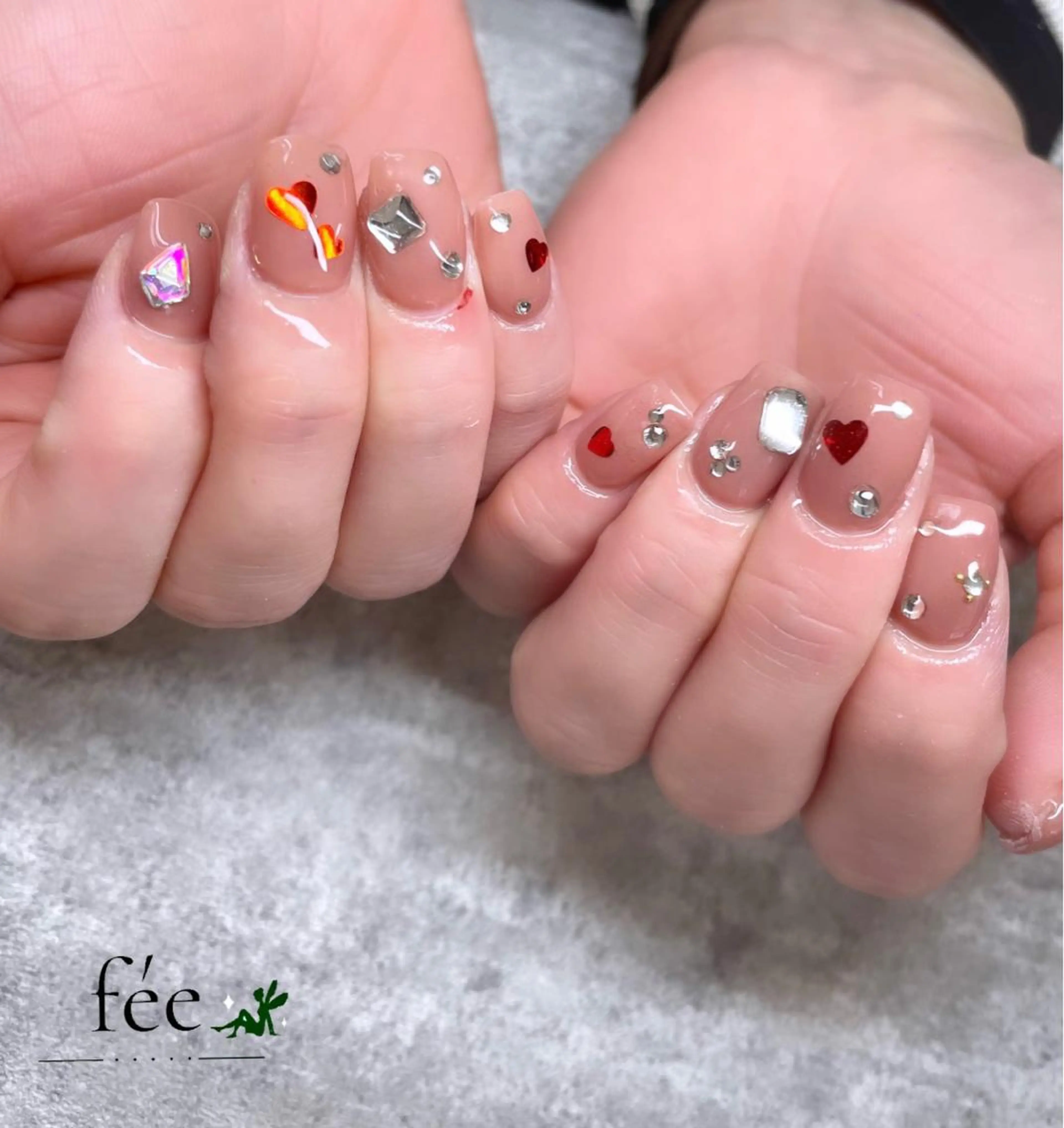 ネイル アートネイル フットネイル ジェルネイル 韓国ネイル マグネットネイル ハンドネイル nail salon fee(フィー)のネイルデザイン