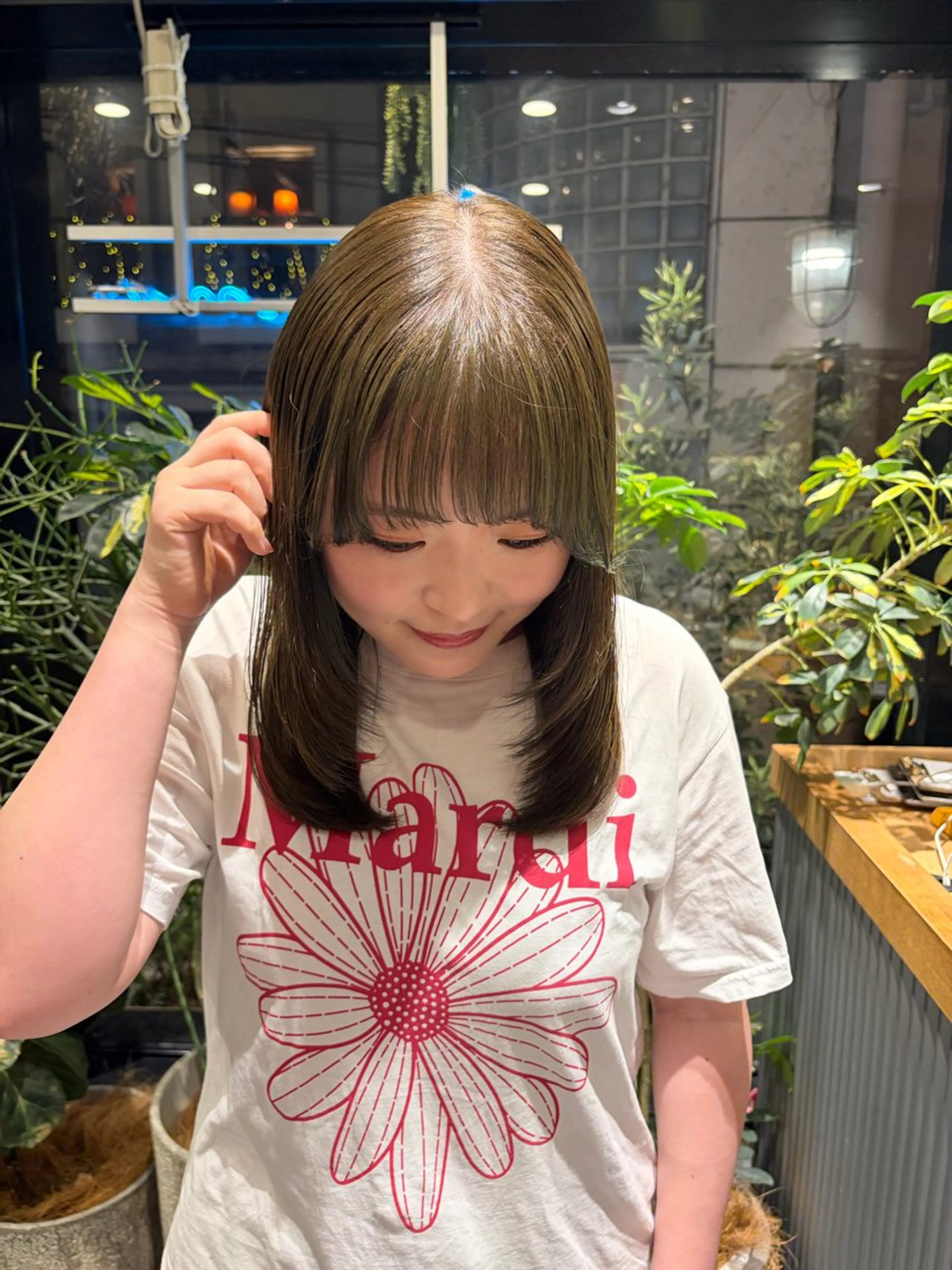 セミロング カラー レイヤーカット ヘアカラー Canna kotoriのヘアスタイル