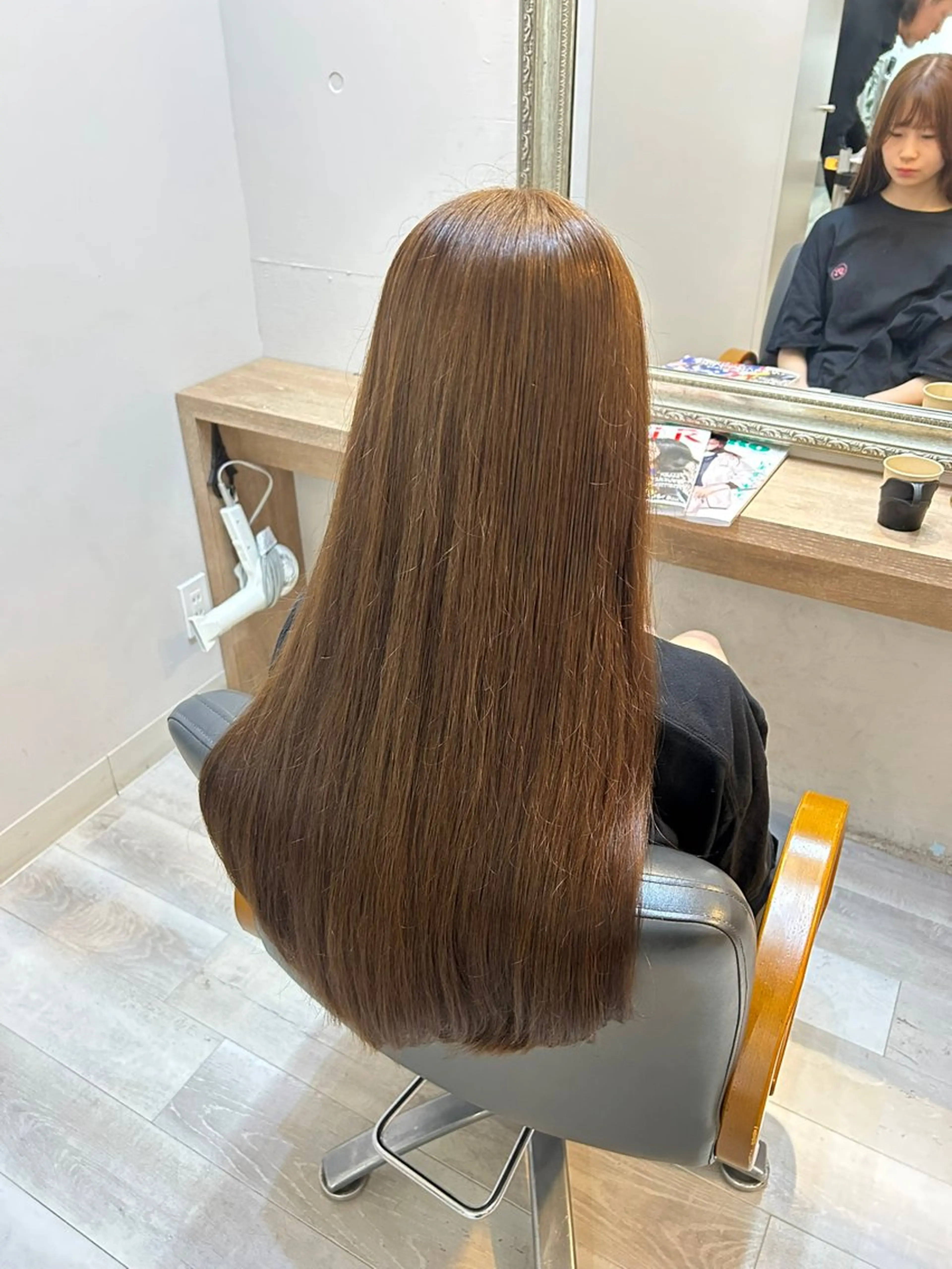 ロング カラー ブリーチ ブリーチなしカラー ヘアカラー トリートメント Hina /天神美容室のヘアスタイル