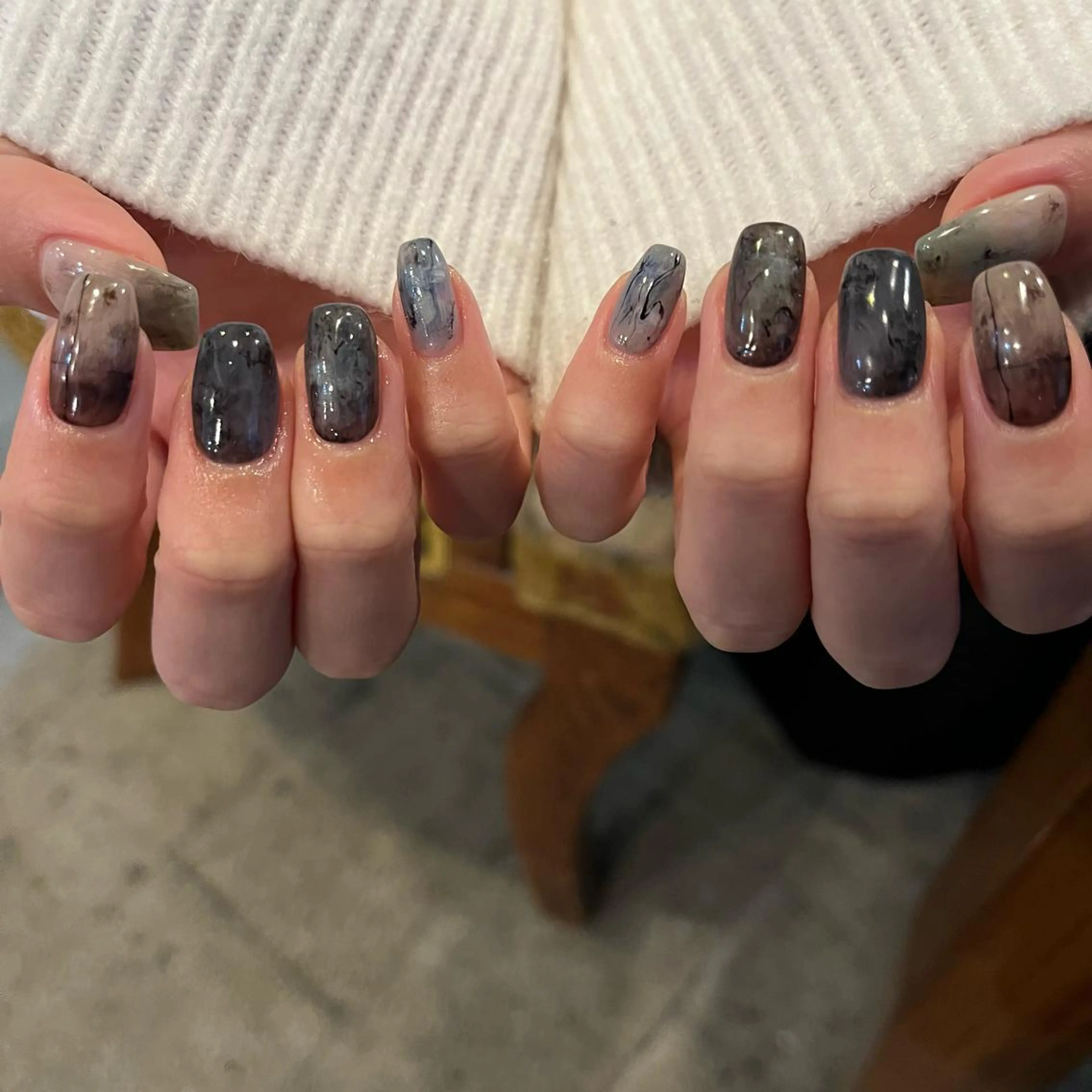 ネイル ハンドネイル Trico Antique所属・岩本 杏のネイルデザイン