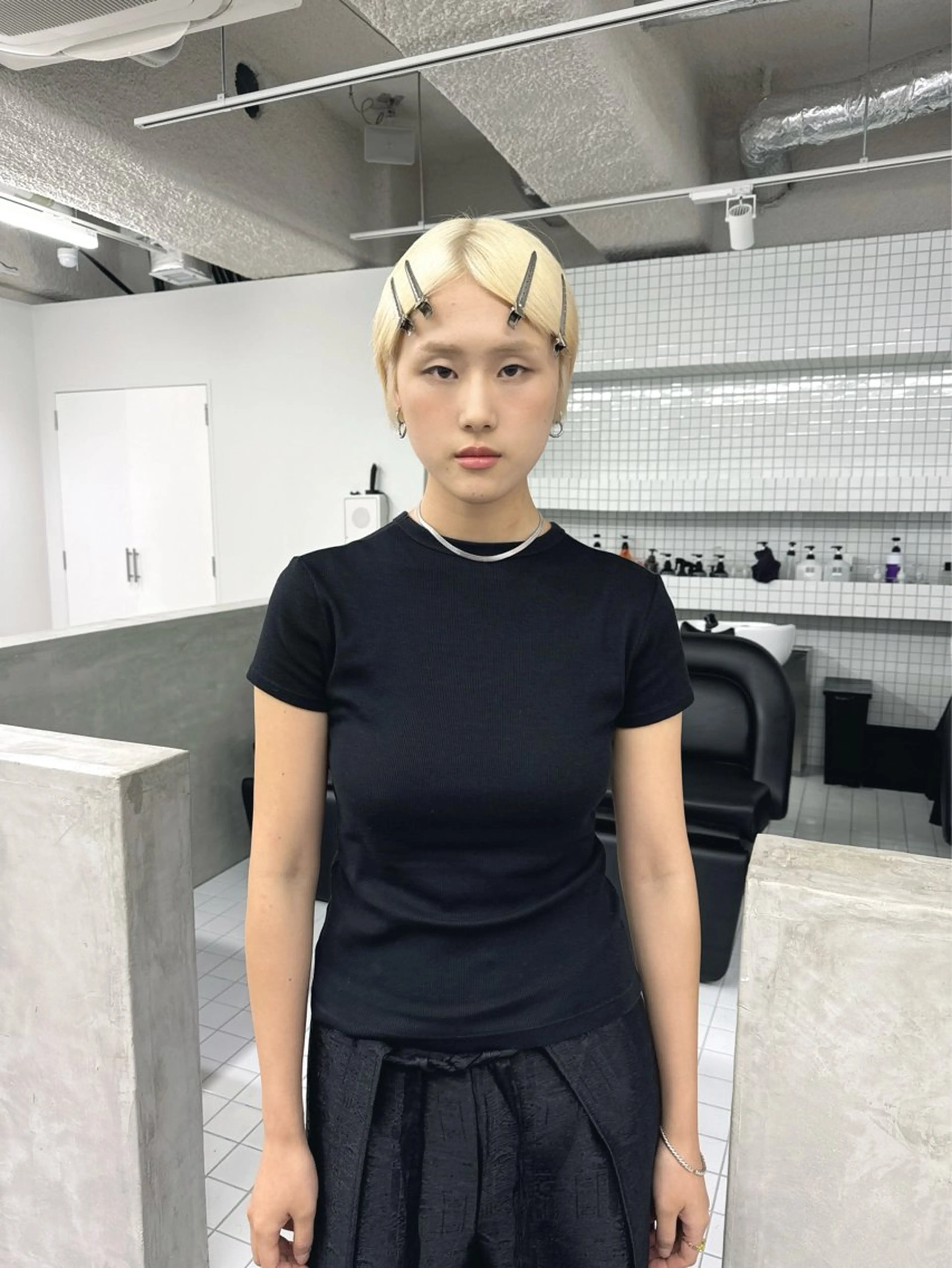 ショート カラー ブリーチ 抜きっぱなしブロンド ブロンド ヘアカラー ハイトーン/ピンク カラー/めい🎀のヘアスタイル