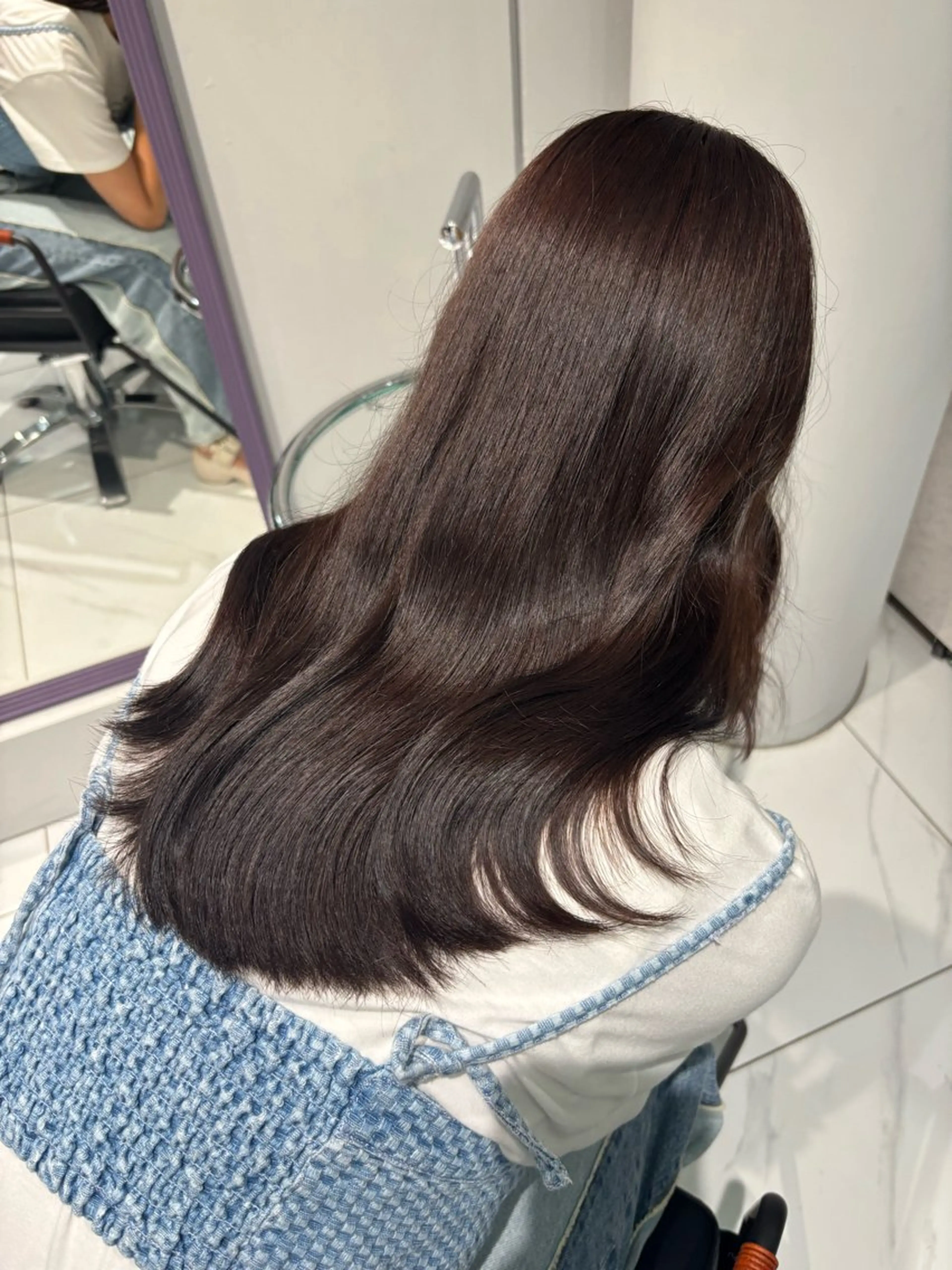 ロング 髪質改善 トリートメント ヘアカラー トリートメント 透明感グレージュ/ うるツヤヘア/静岡のヘアスタイル