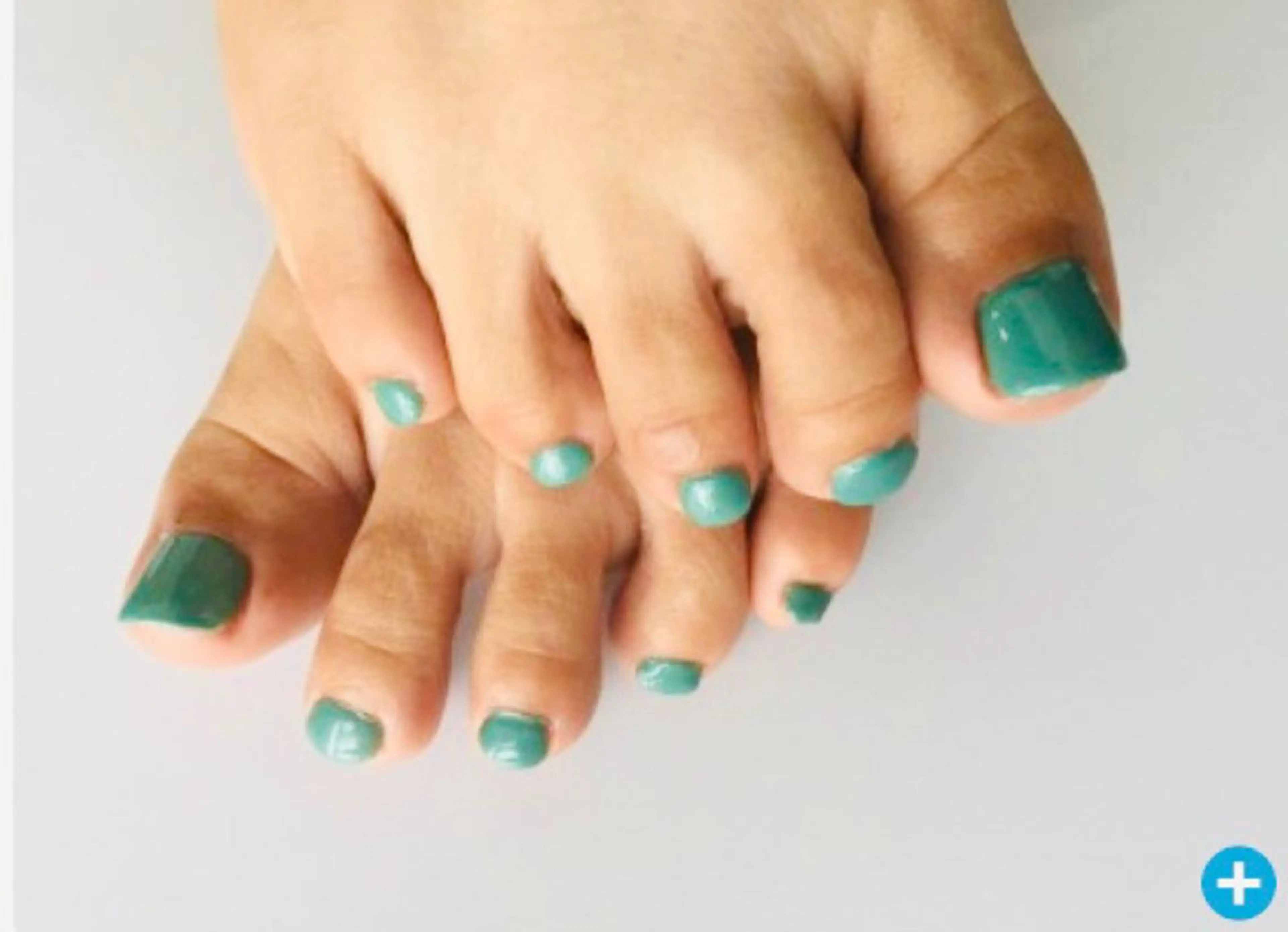 ネイル フットネイル lulucharis nailのネイルデザイン