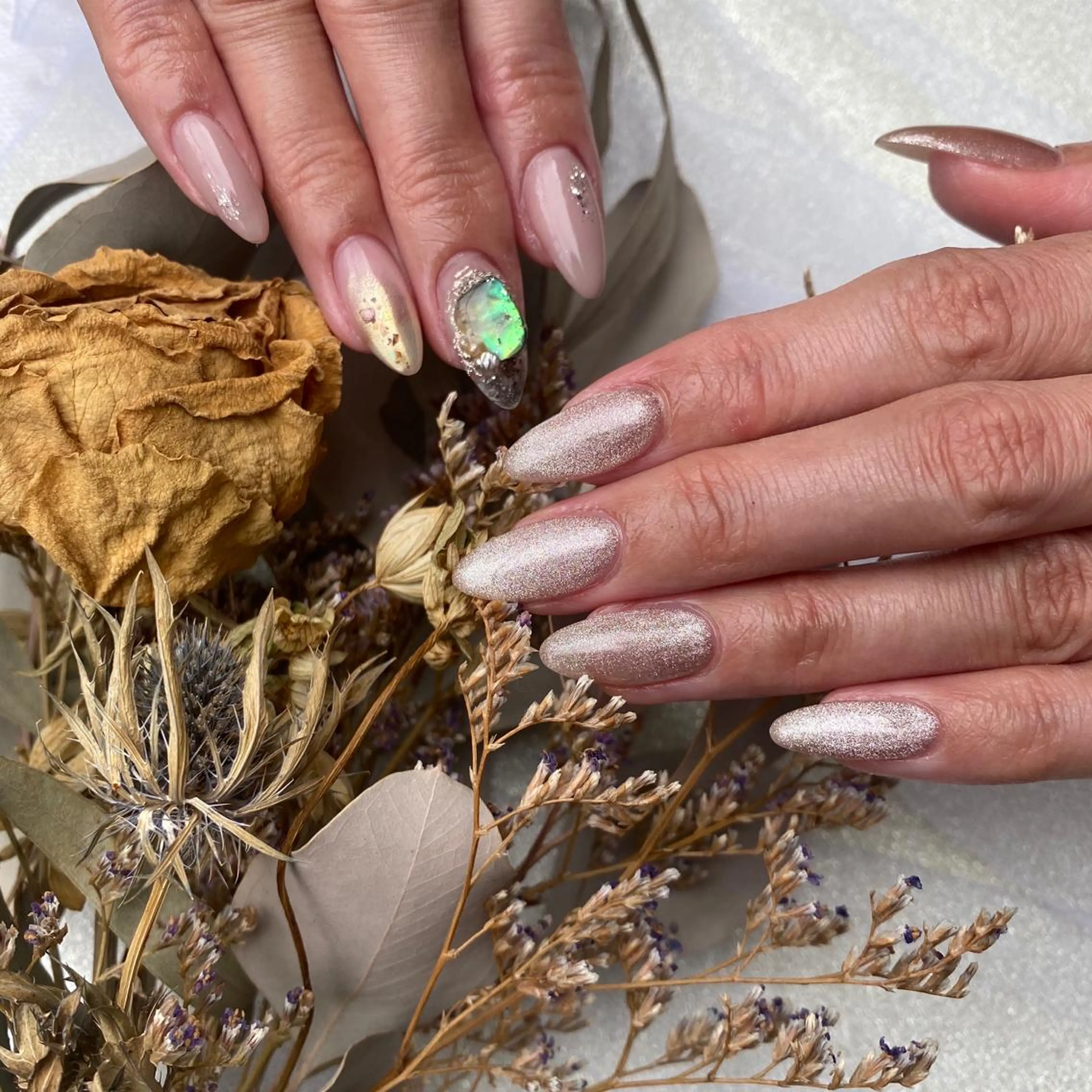 ネイル マグネットネイル ニュアンスネイル ハンドネイル フットネイル nail salon mieux(ミュー)のマツエク・マツパデザイン