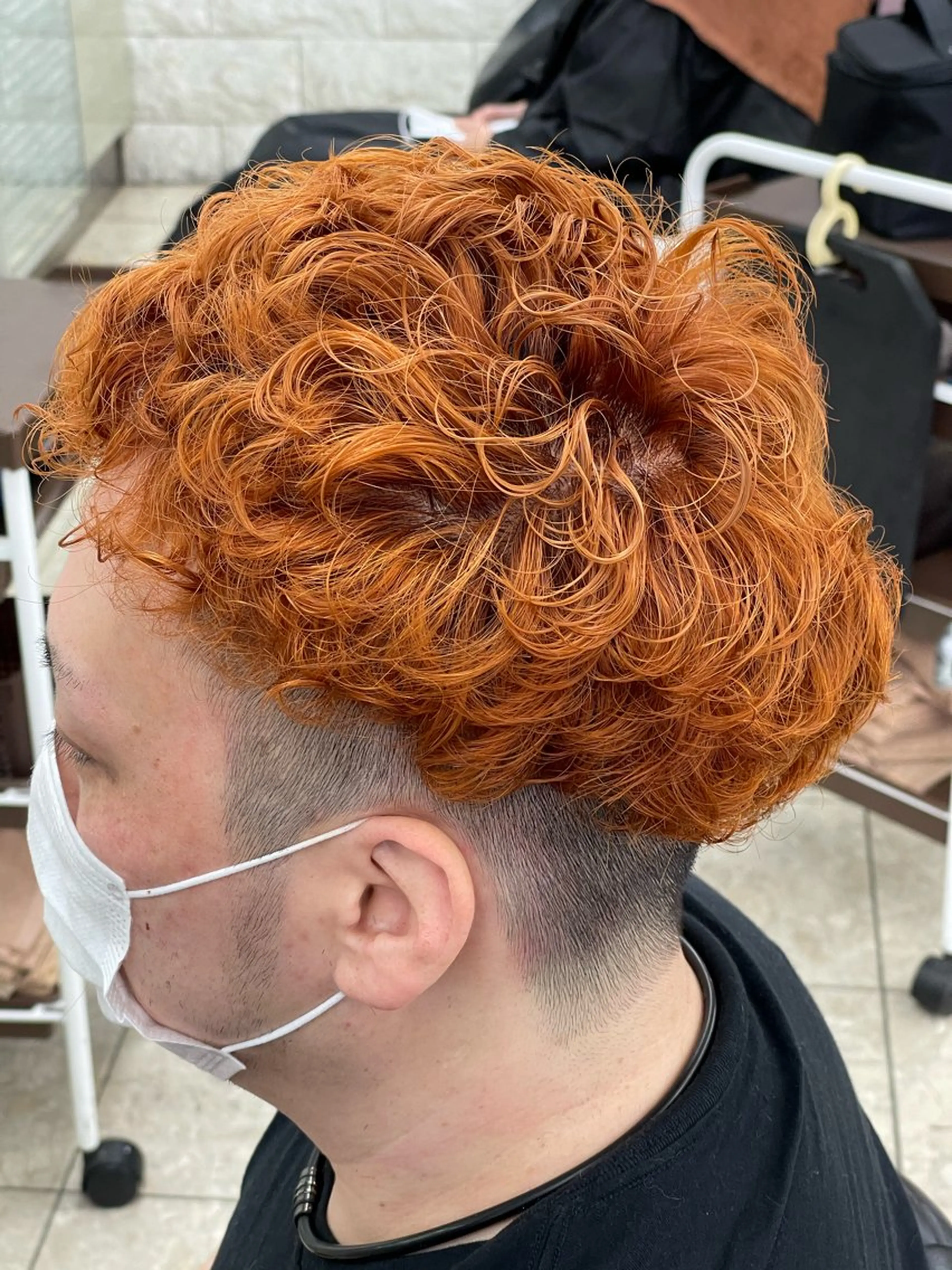 ショート カラー ブリーチ オレンジ カット ヘアカラー トリートメント ダブルカラー/ 髪質改善💎安藤のヘアスタイル