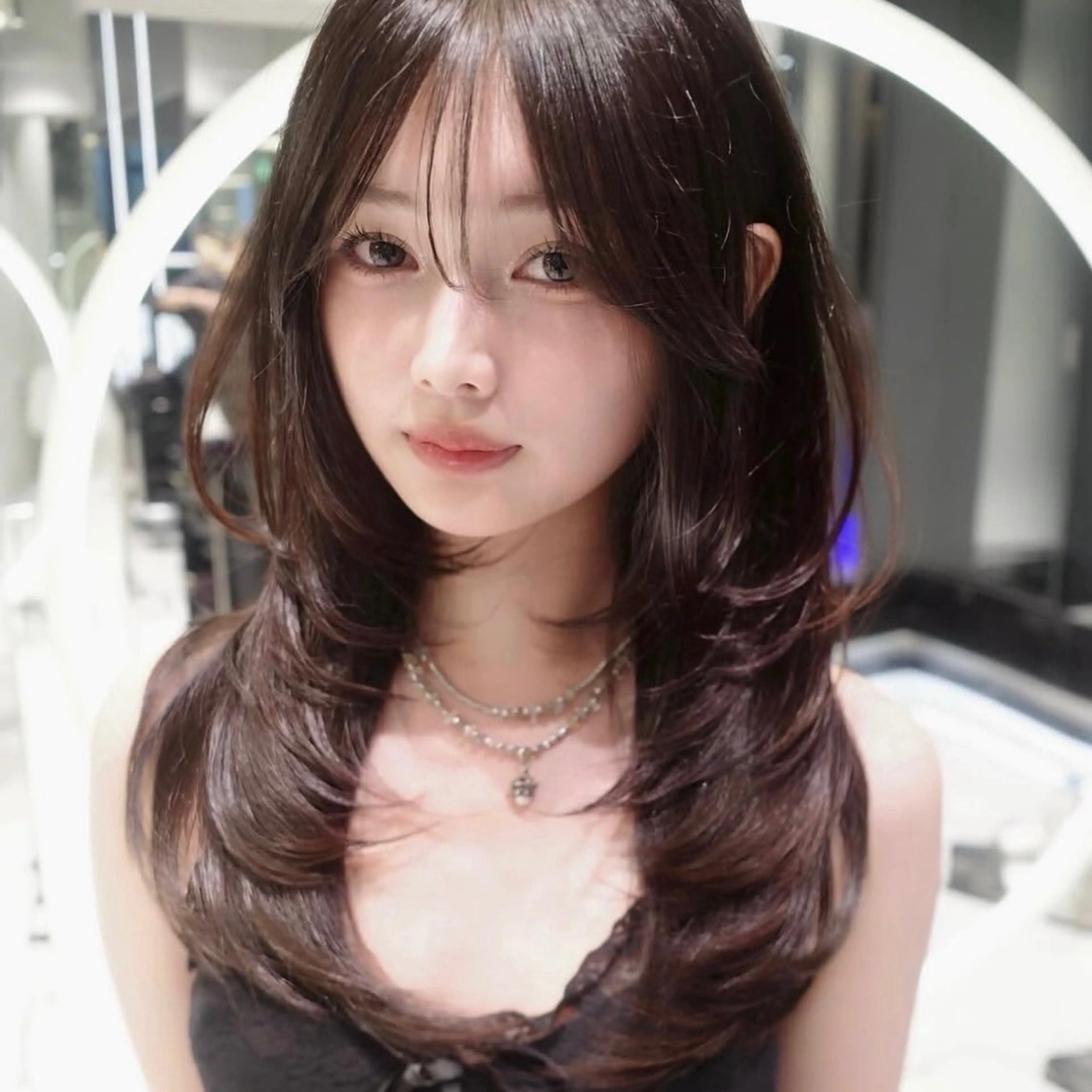 【🩶迷ったらこれ🩶】韓国ハイレイヤー＋艶カラー＋トリートメント¥8,800（通常¥15,400）の写真