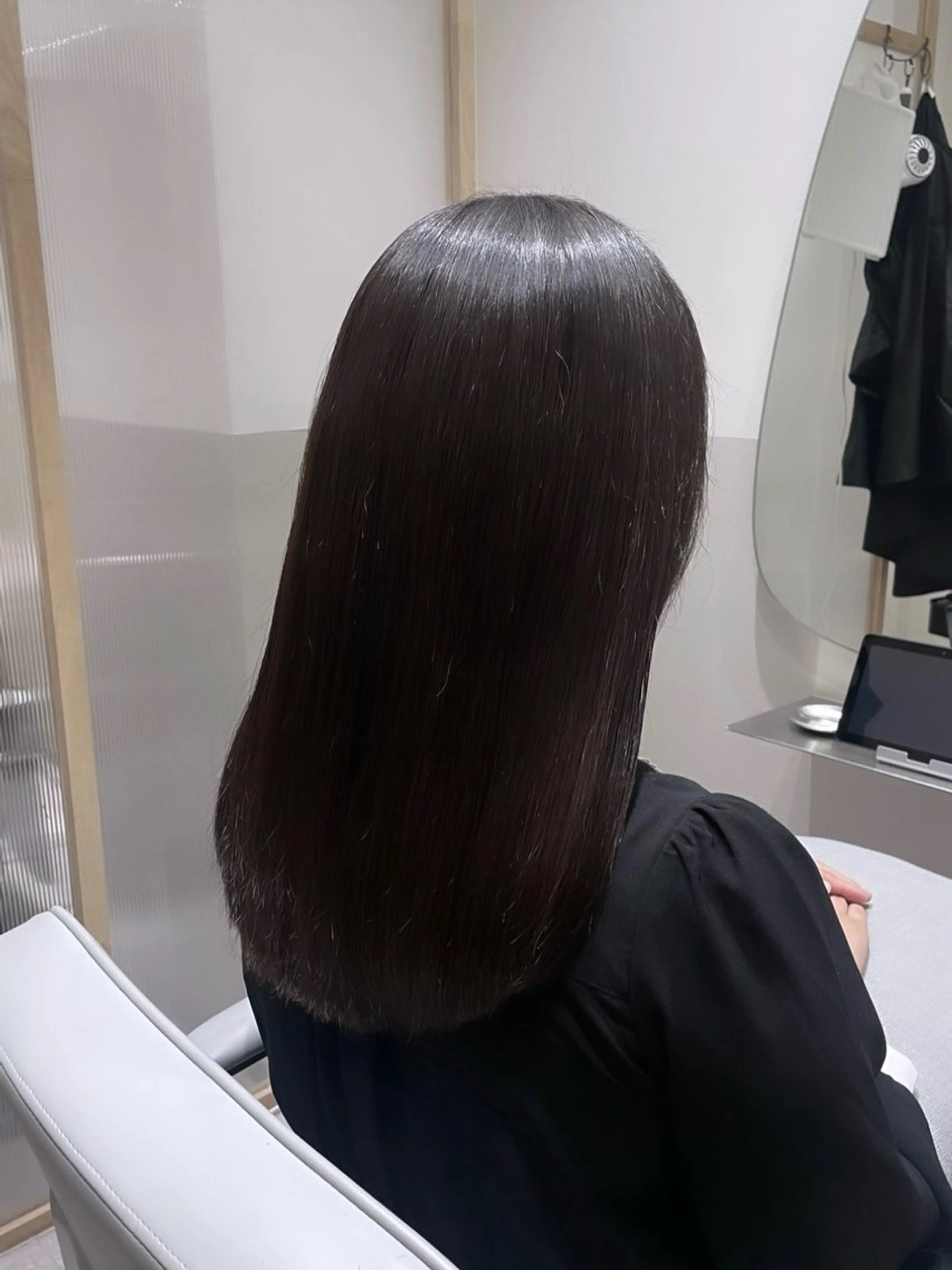 ロング カラー アッシュ アッシュグレー アッシュグレージュ グレージュ オレンジ カット ヘアカラー トリートメント 髪質改善✨Zina浦 安/個室🌈YUKIのヘアスタイル