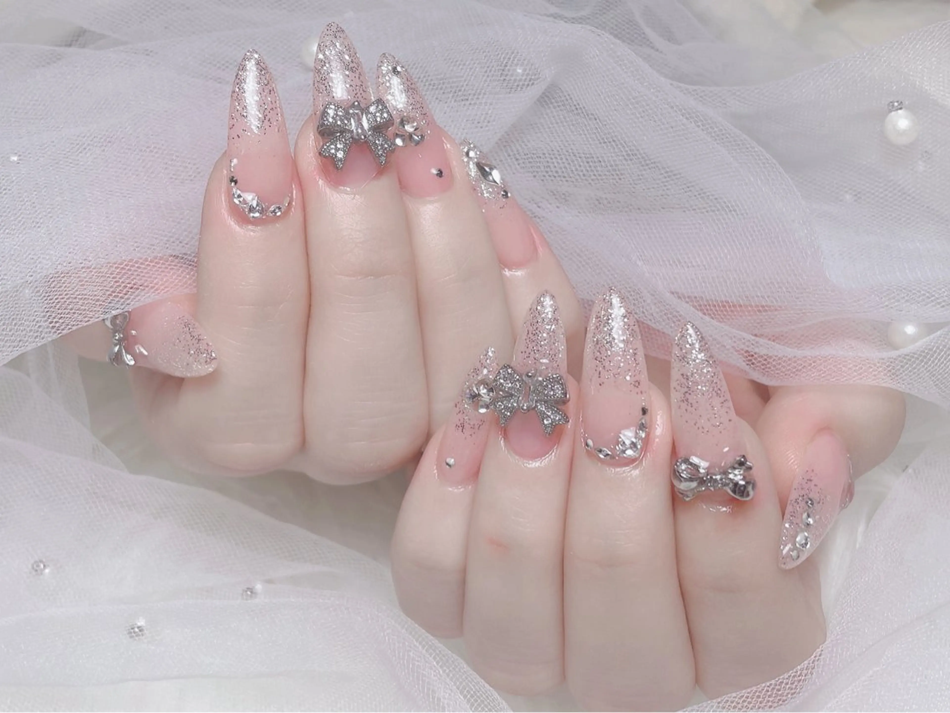 チップ長さだし💕10本持ち込みデザインコース❤️‍🔥ラインストーンパーツつけ放題 ¥12980→11980の写真