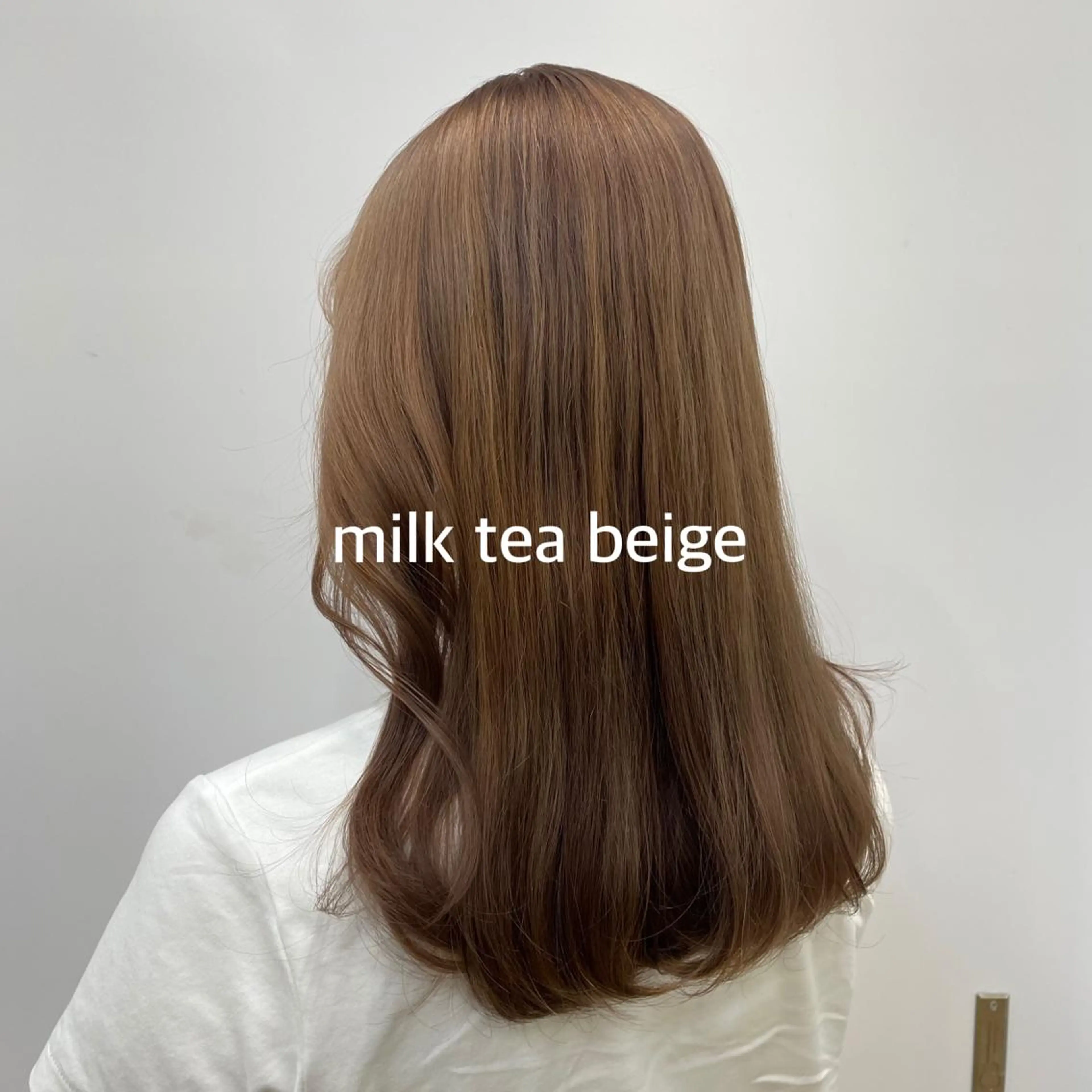 ロング 暖色カラー推し/ トヤエリコのヘアスタイル