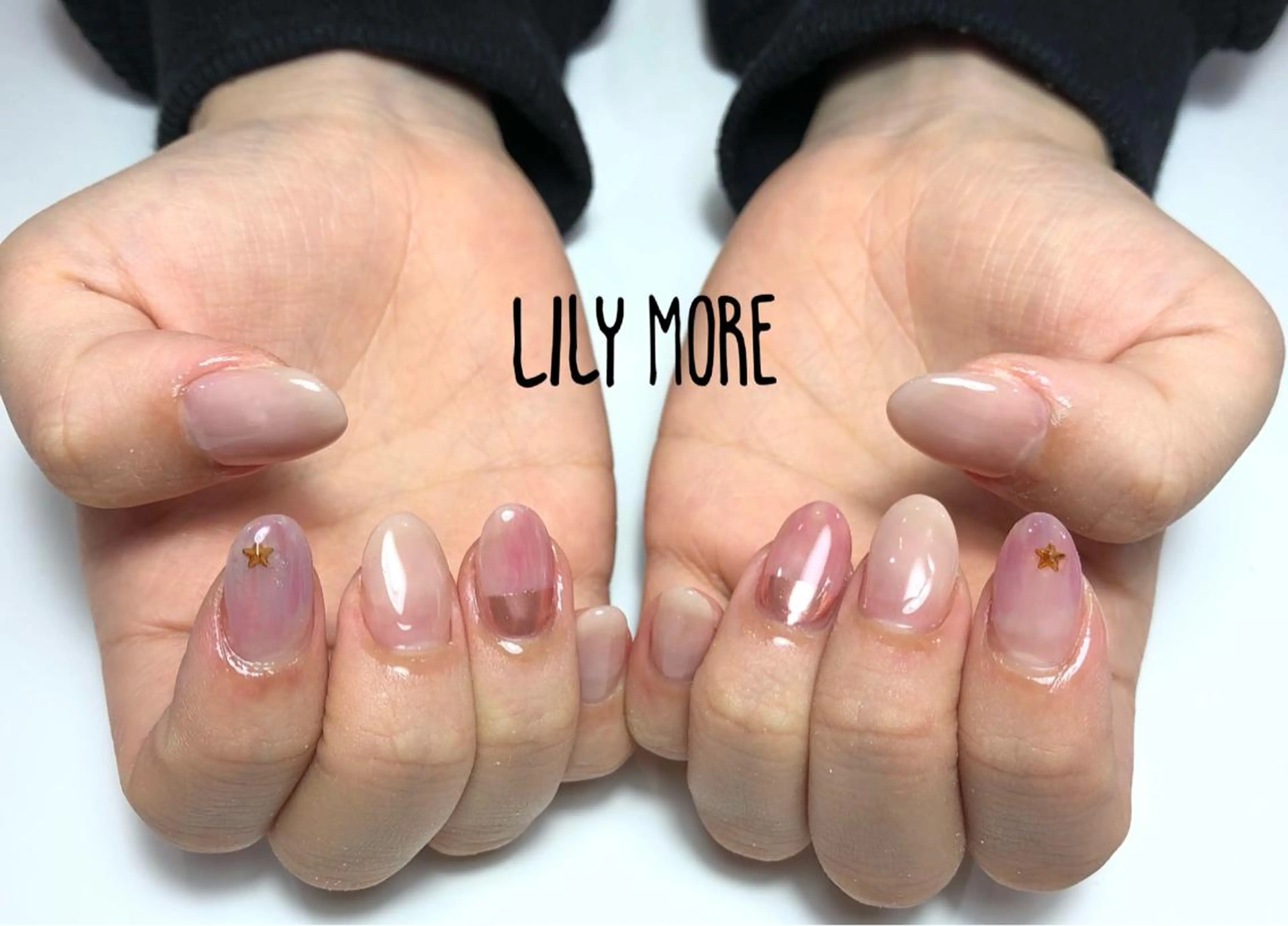 ネイル ニュアンスネイル Lily closetのネイルデザイン