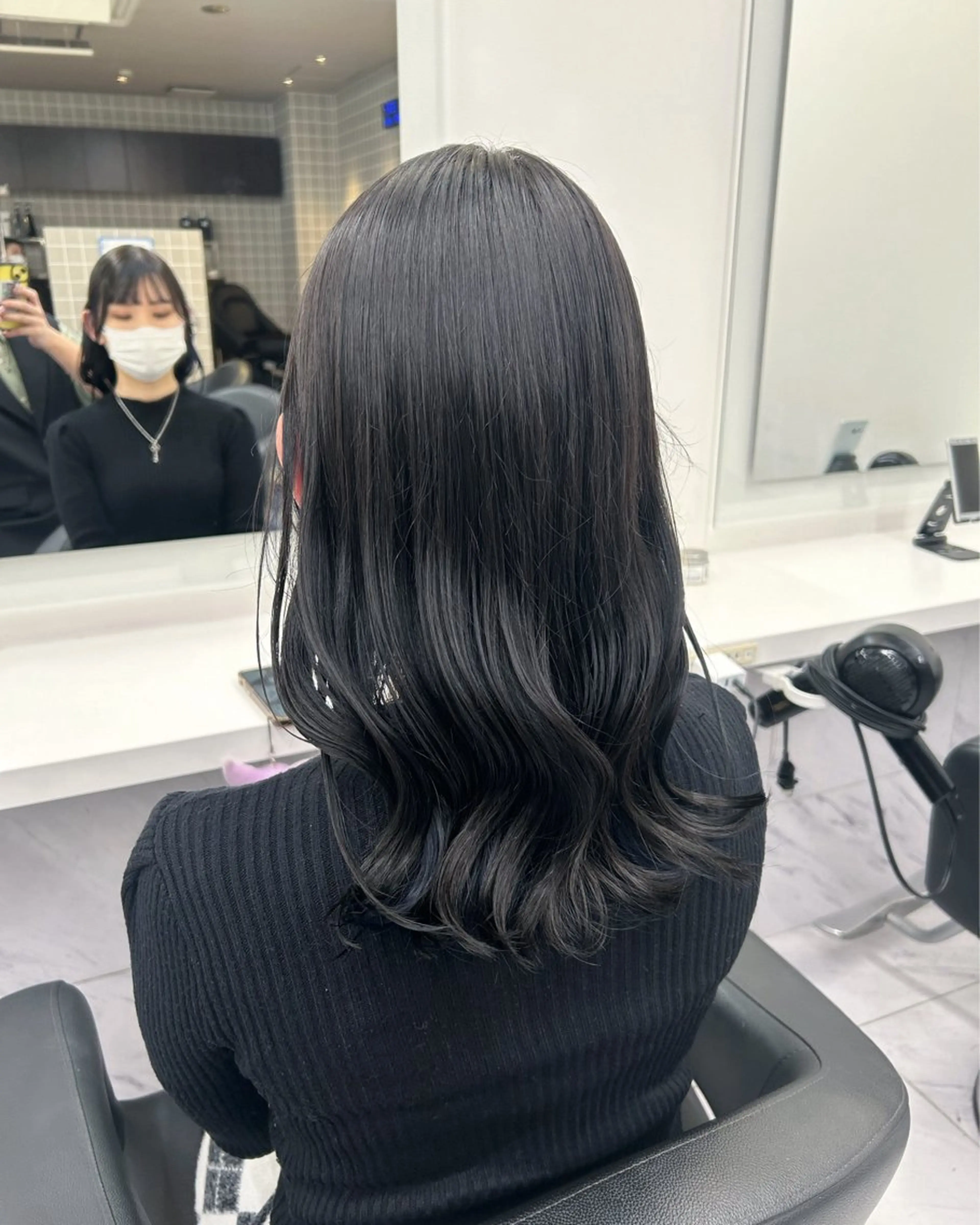 ミディアム カラー パーマ ヘアアレンジ メンズ キッズ 🦋韓国レイヤー｜ 透明感グレージュ🦋のヘアスタイル