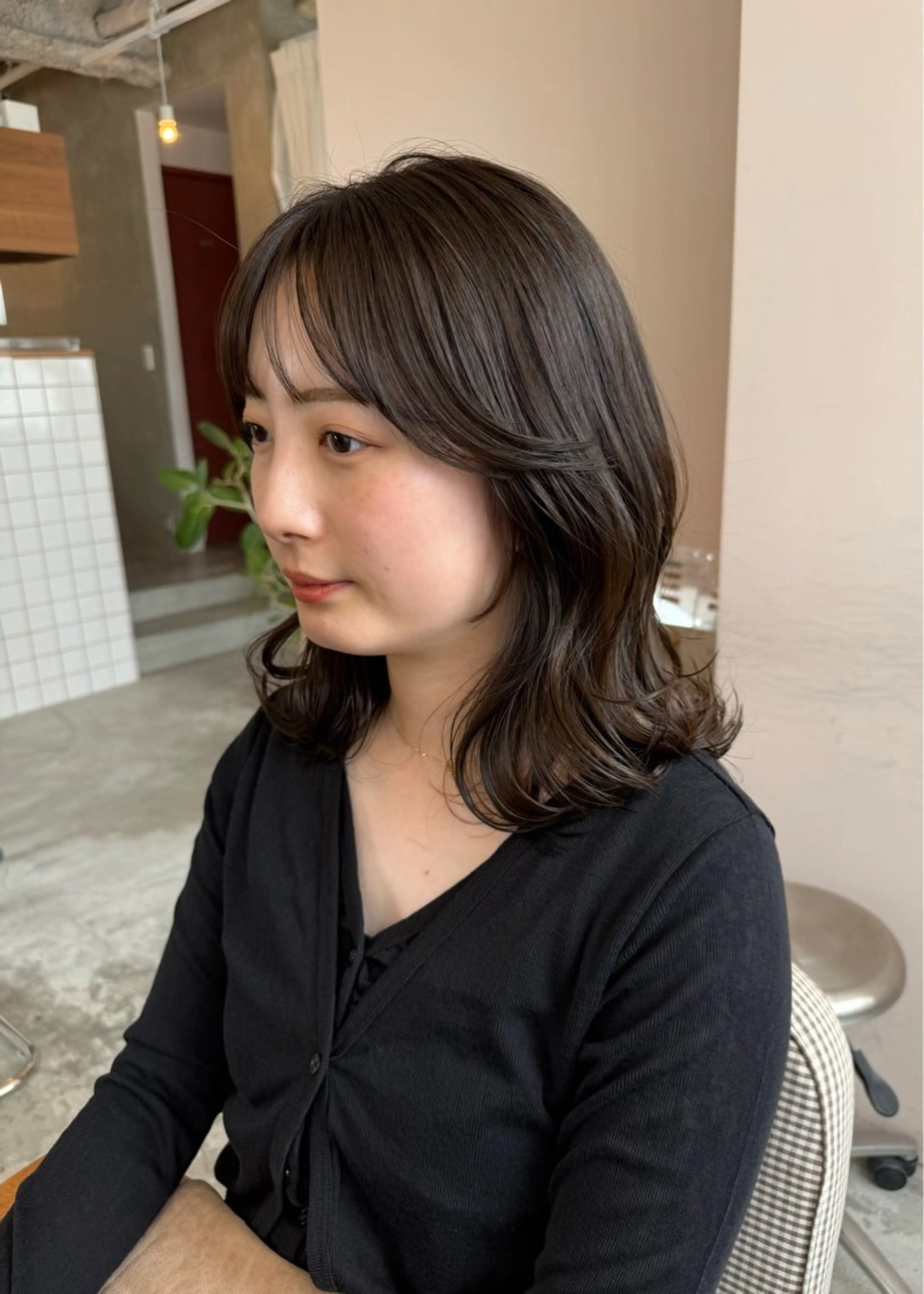 ミディアム カラー カット ヘアカラー トリートメント TRENCH　相澤 果歩のヘアスタイル