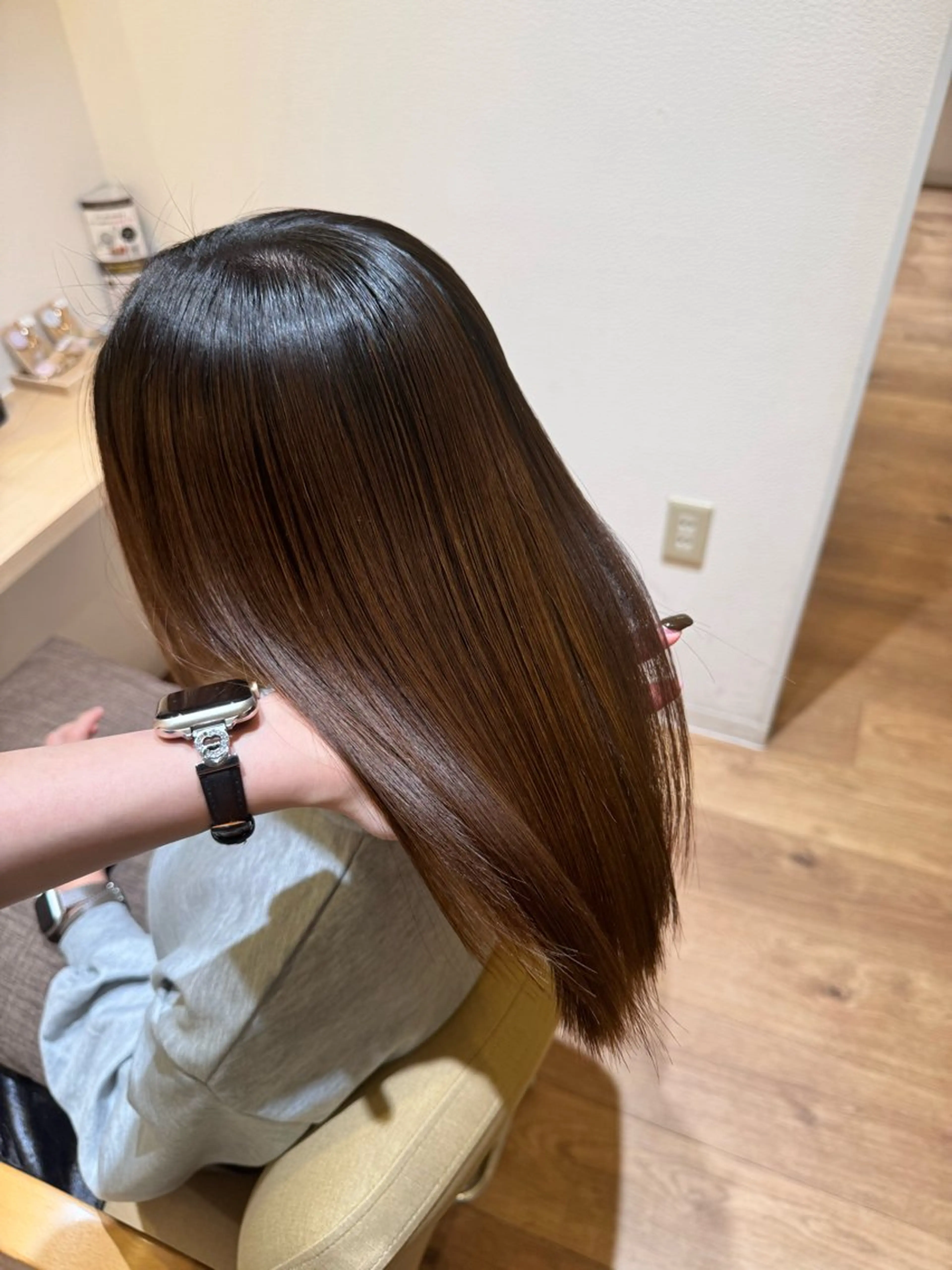 セミロング 高田 奈於のマツエク・マツパデザイン