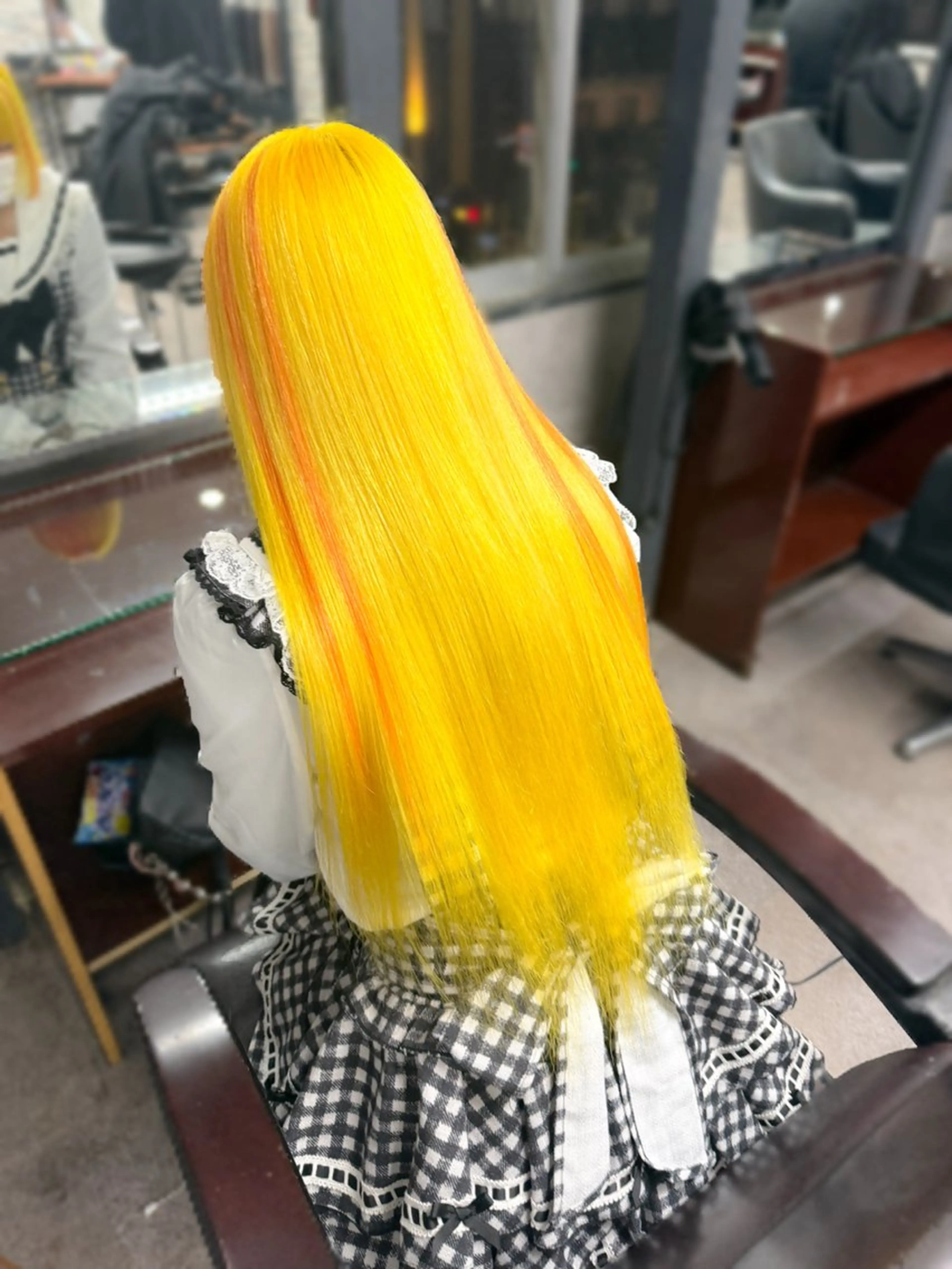 ロング カラー ハイトーンエクステ 🎩カズキ🎩のヘアスタイル