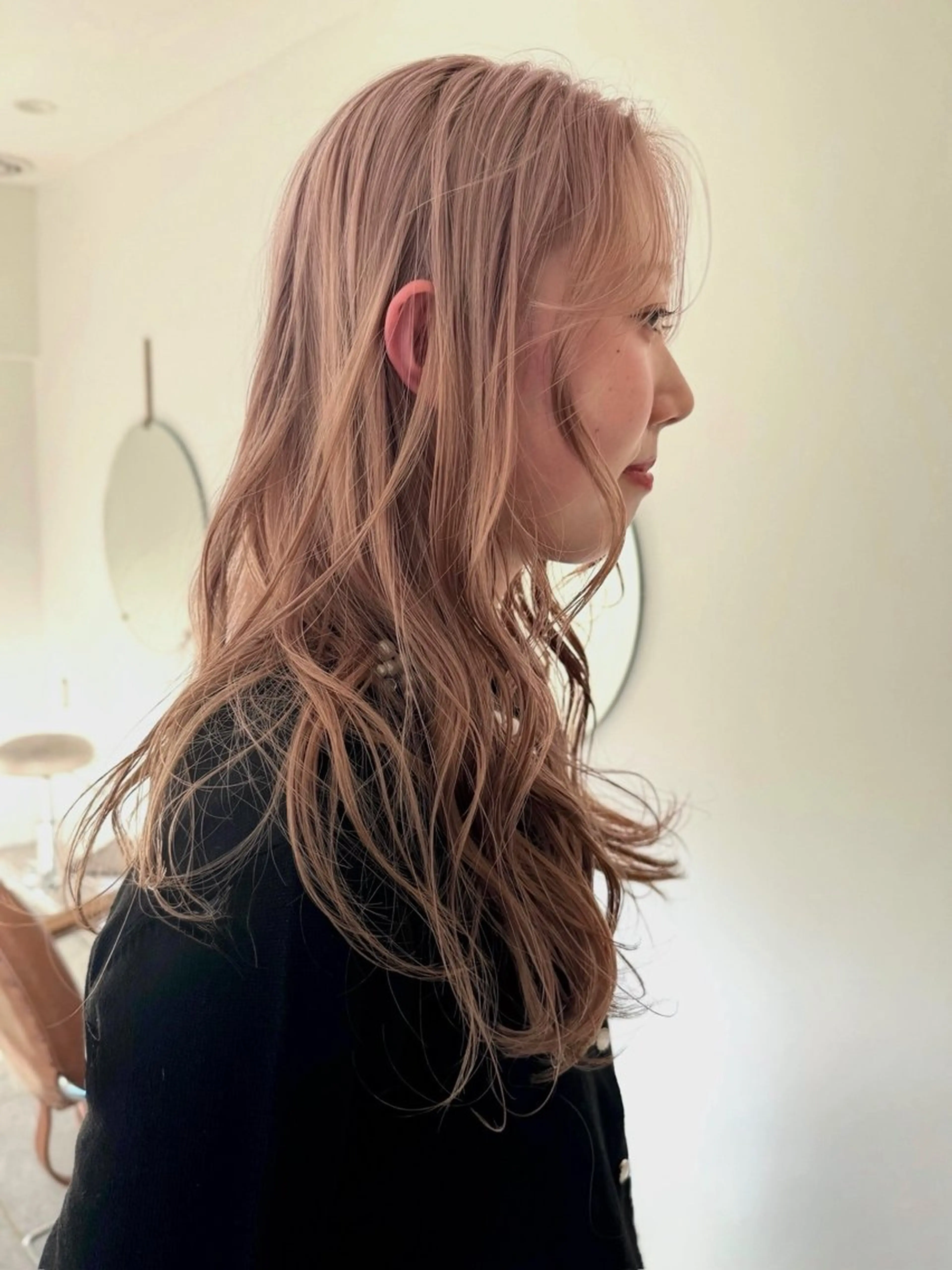 セミロング カラー ベージュカラー ブリーチ ミルクティーベージュ カット ヘアカラー トリートメント Kaito🐶/ボブ /レイヤー/デザインのヘアスタイル